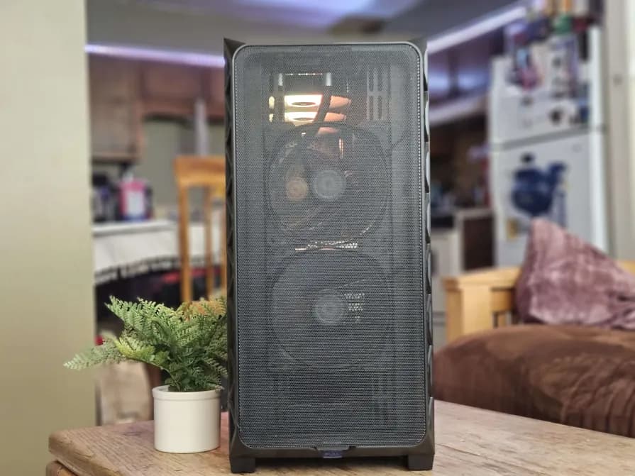 Ryzen 7 7700X RX 6950XT Gaming and Streaming PC