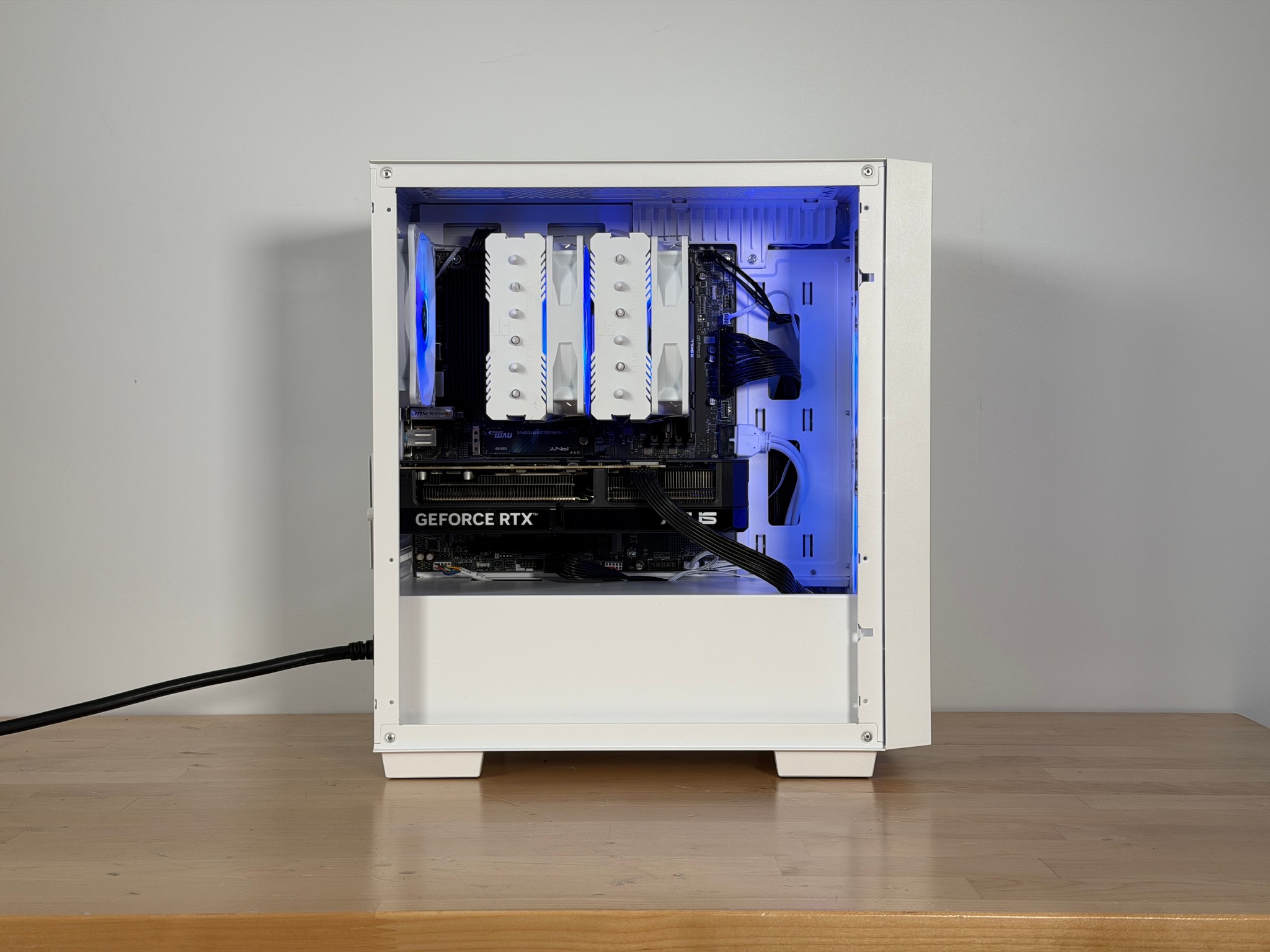 RTX 5070 Ryzen 5 7500x3d Gaming PC