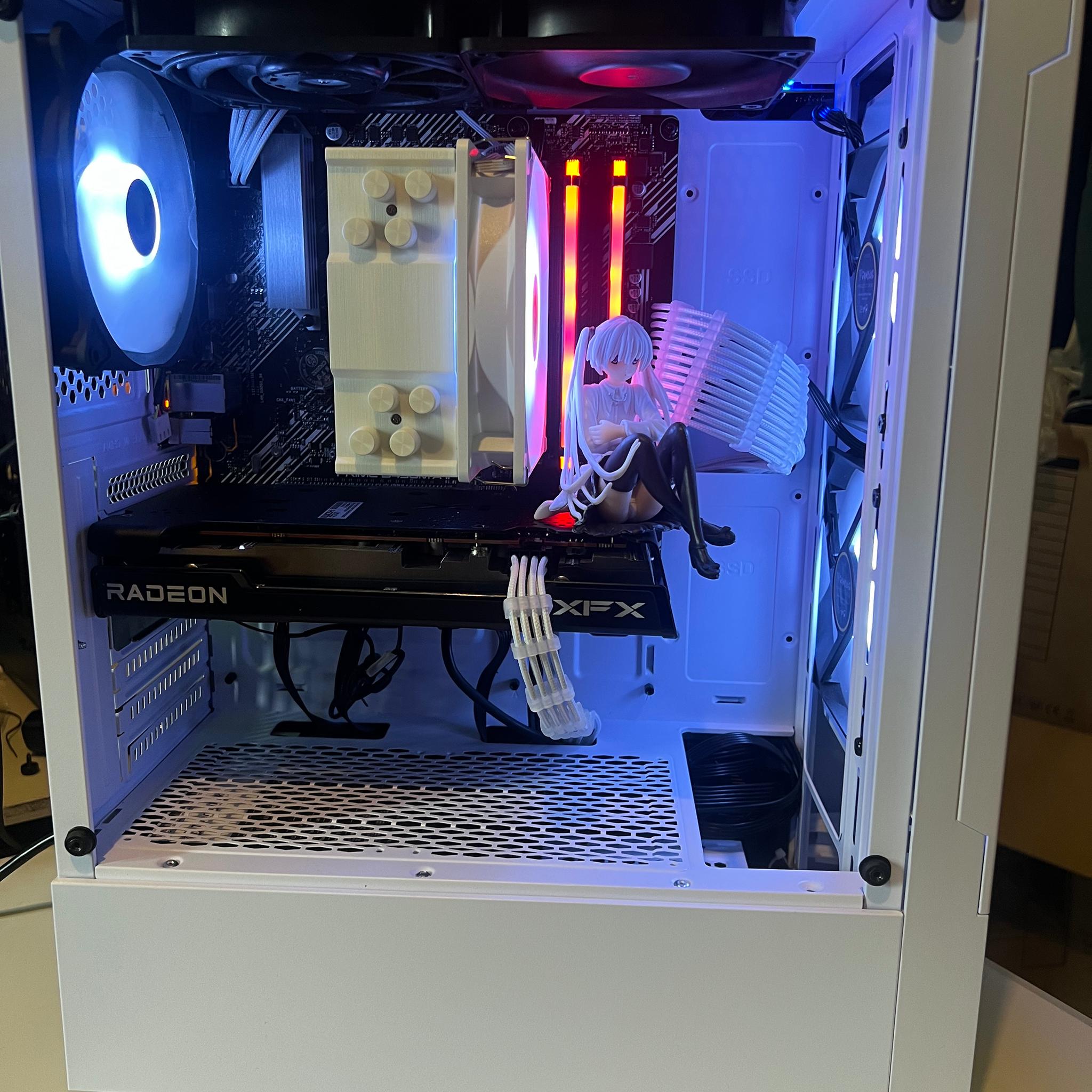 White ❄️ Gaming PC | Ryzen 5 3600 | RX 6650XT | 32GB RAM | 1TB SSD | Windows 11 Pro