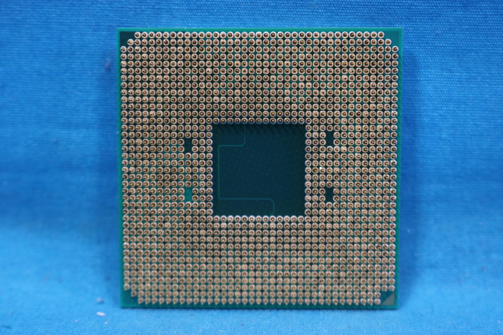 AMD Ryzen 3 2200G 3.50GHz Socket AM4 Quad-Core 4MB Desktop CPU - 4096063070