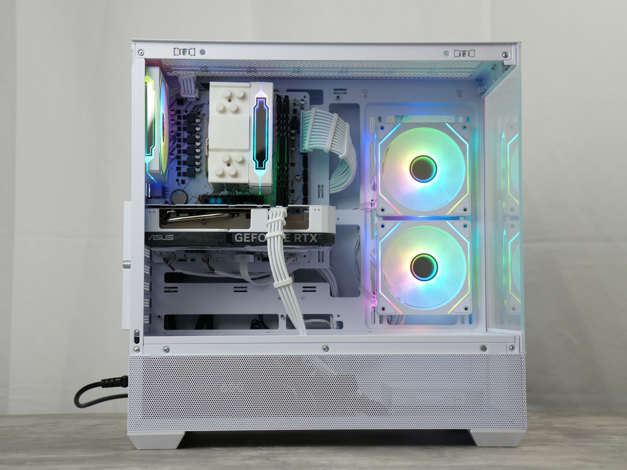Gaming PC | RTX 4060 | RYZEN 7 2700X | 32GB RAM | 1TB SSD | WINDOWS 11 |