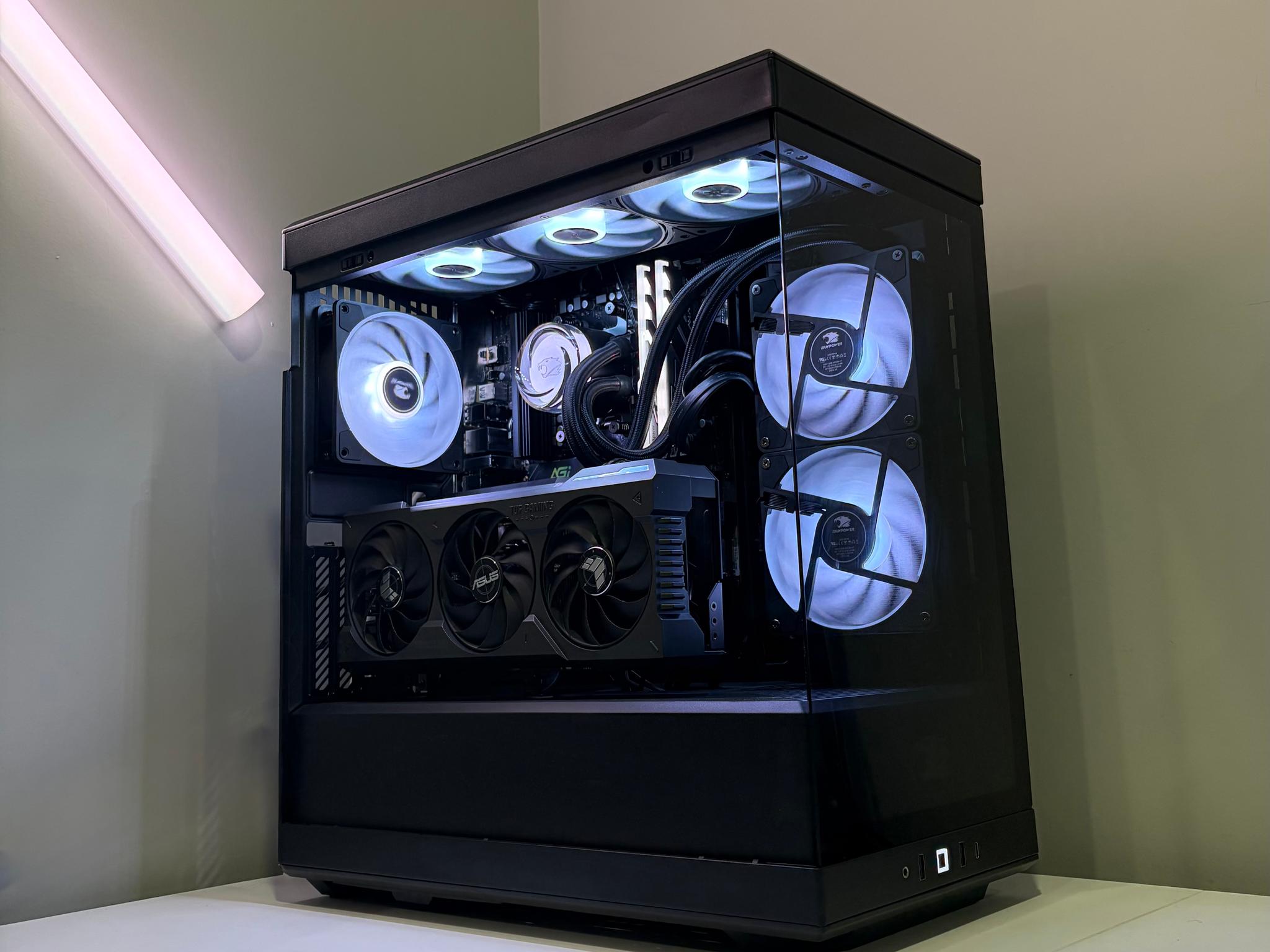 RTX 4070 Ti Super | Ryzen 7 9700x | 32GB DDR5 RAM | 2TB SSD | Gaming PC