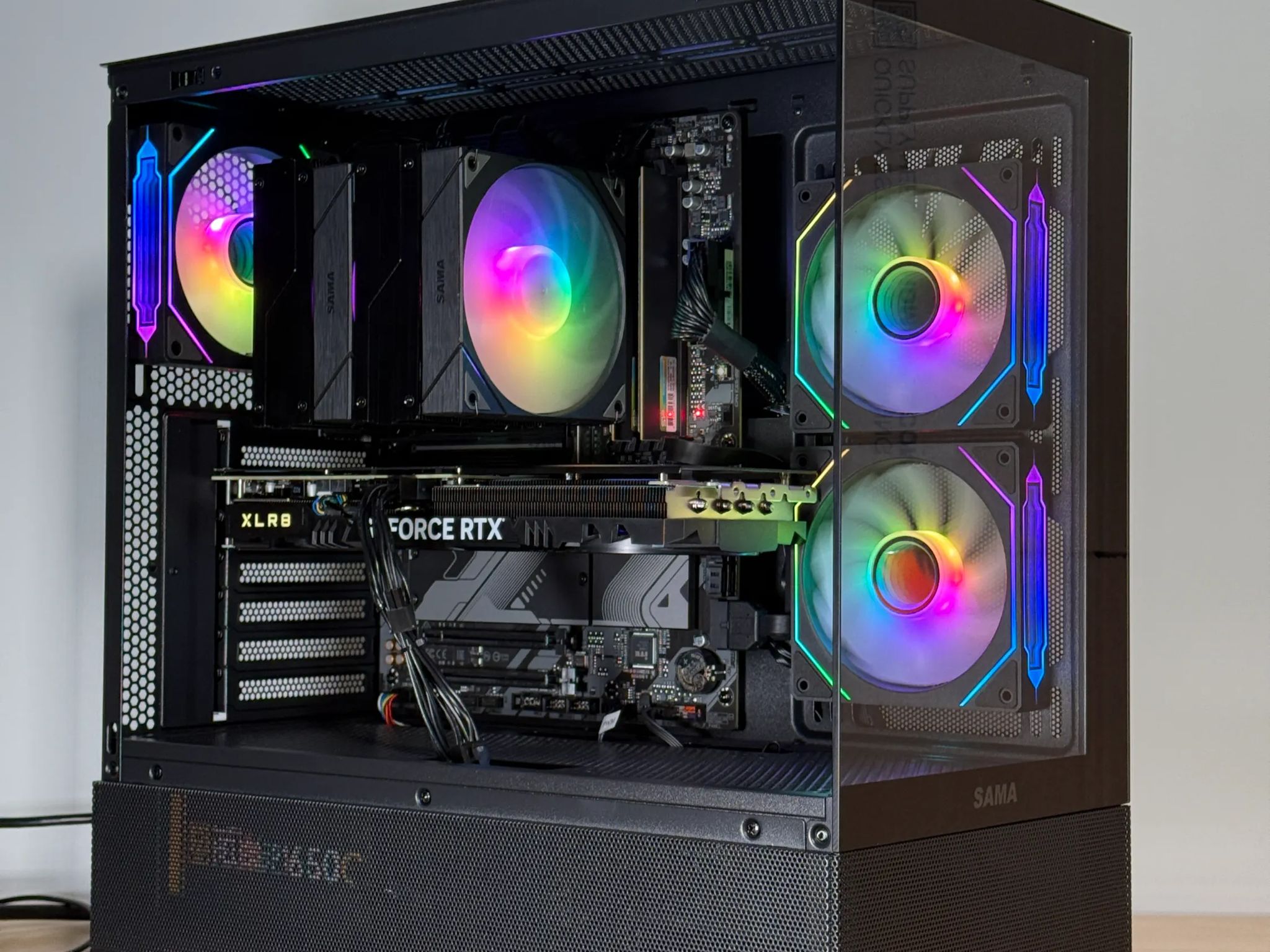 RTX 4070 Ryzen 7700x Gaming PC