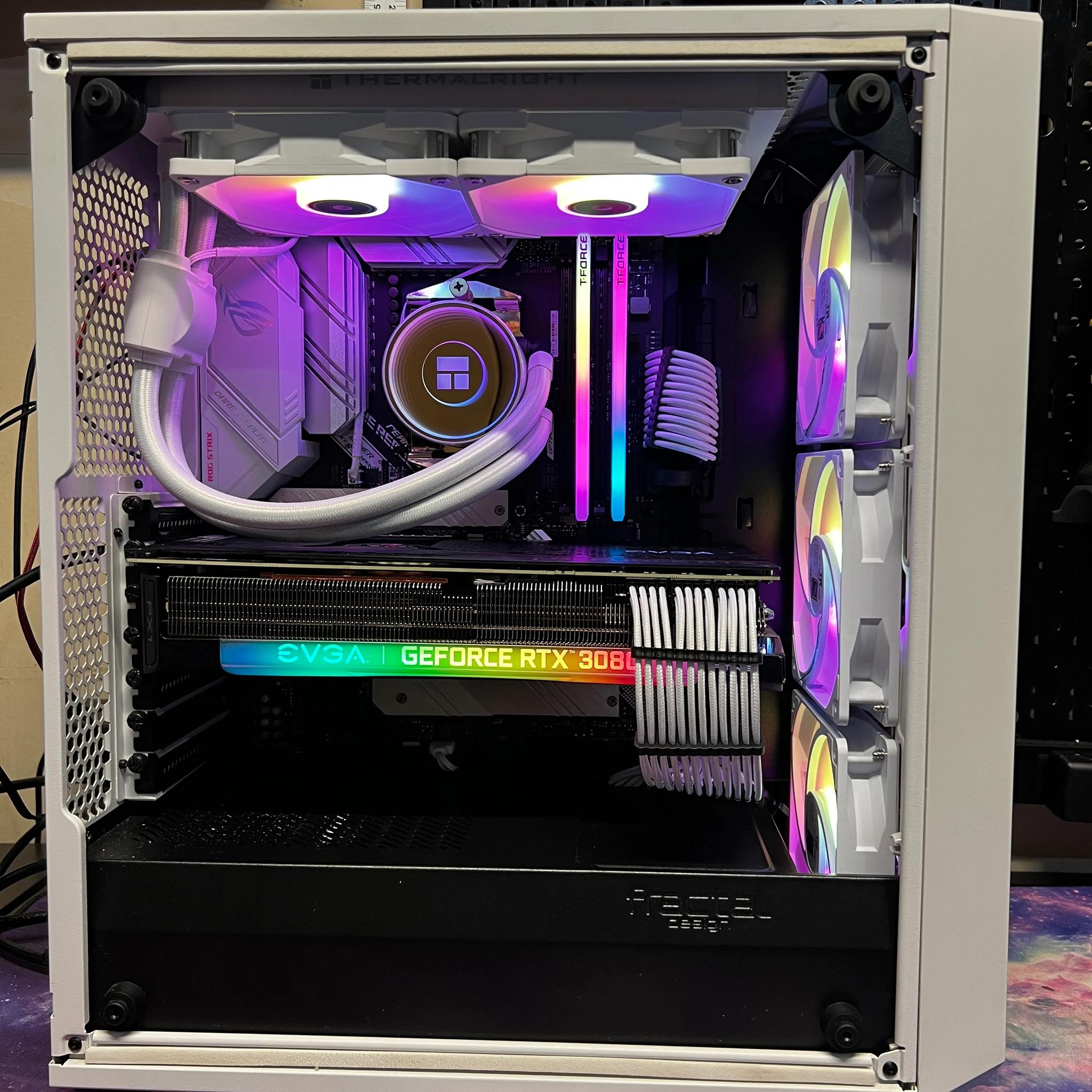 Panda || Ryzen 9 3900X + EVGA RTX 3080 FTW3 Ultra