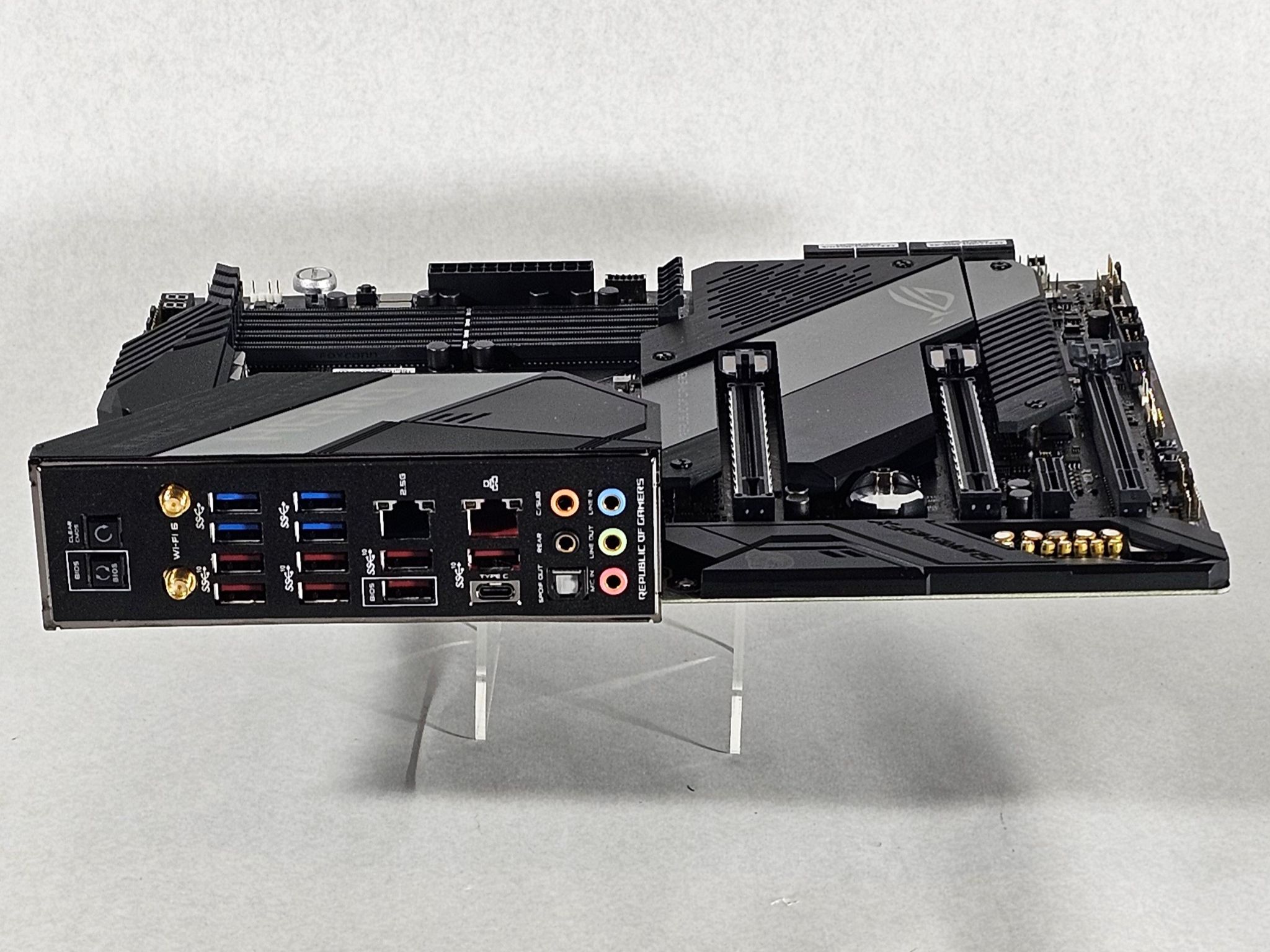 X570 ASUS ROG Crosshair VIII HERO WIFI DDR4 AMD AM4 ATX Motherboard