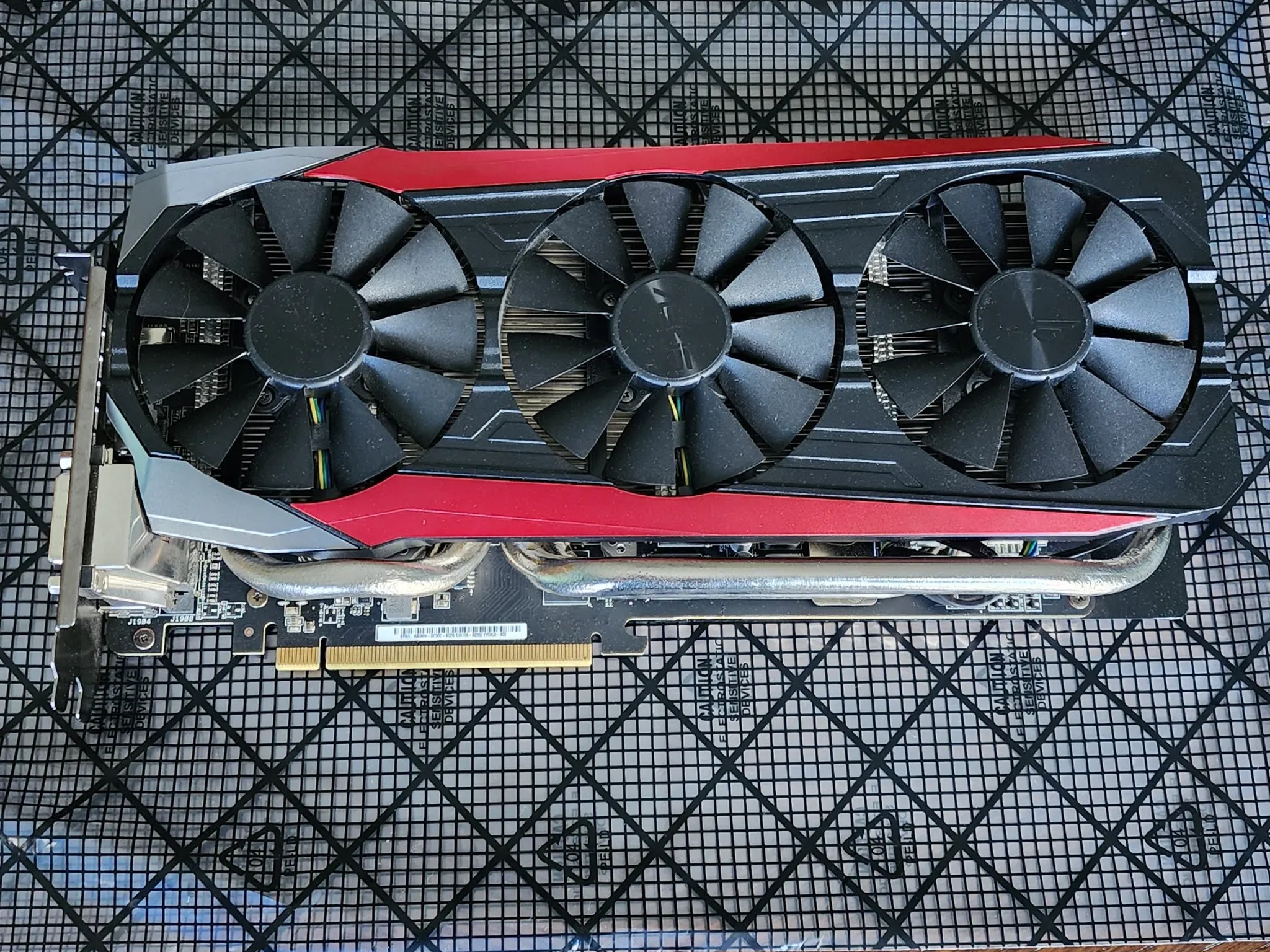 Asus Strix Radeon RX R9 390X