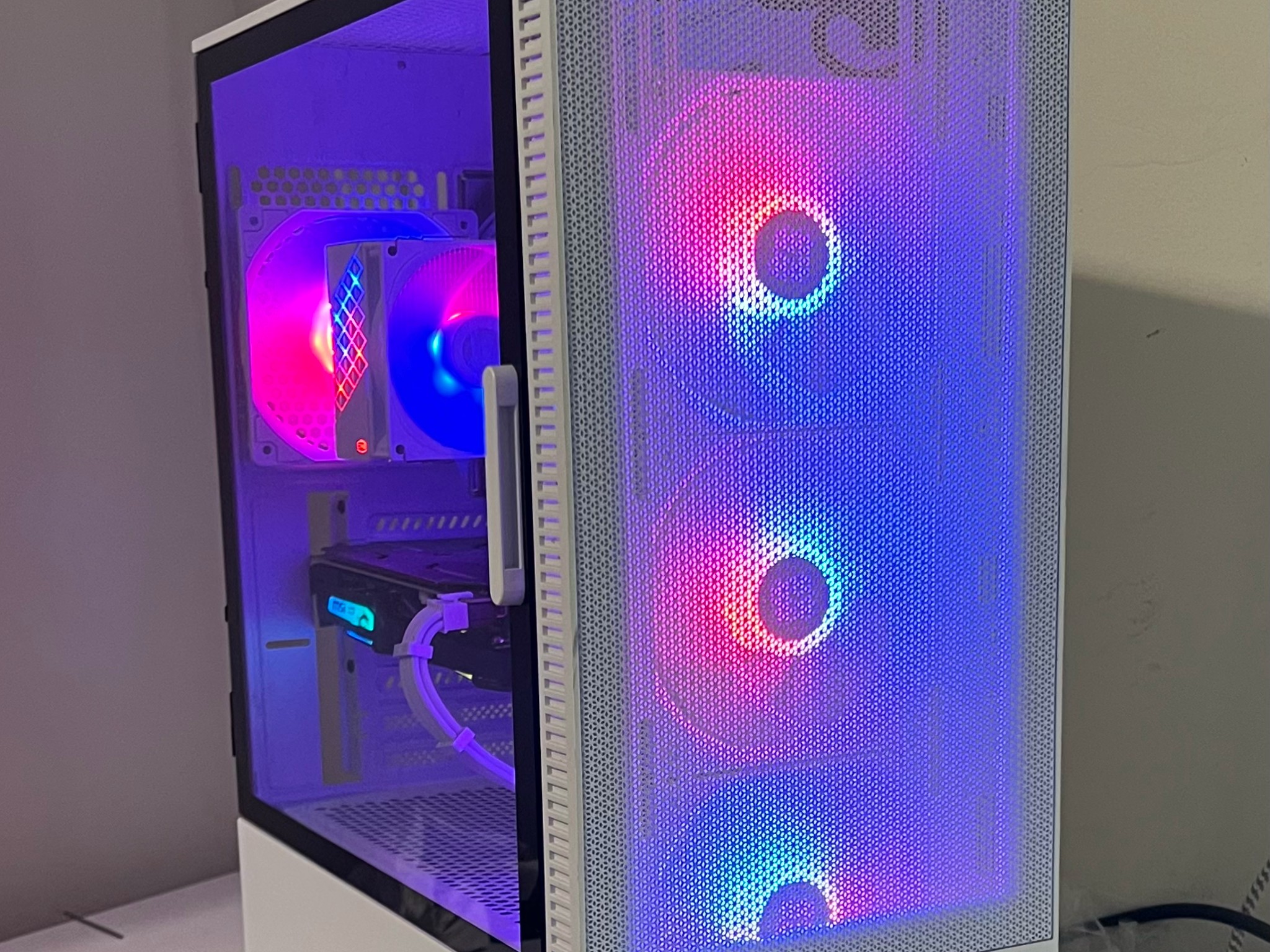 🎮 Affordable Entry Level RGB Gaming & Work PC – Great for 1080p Gaming 💻