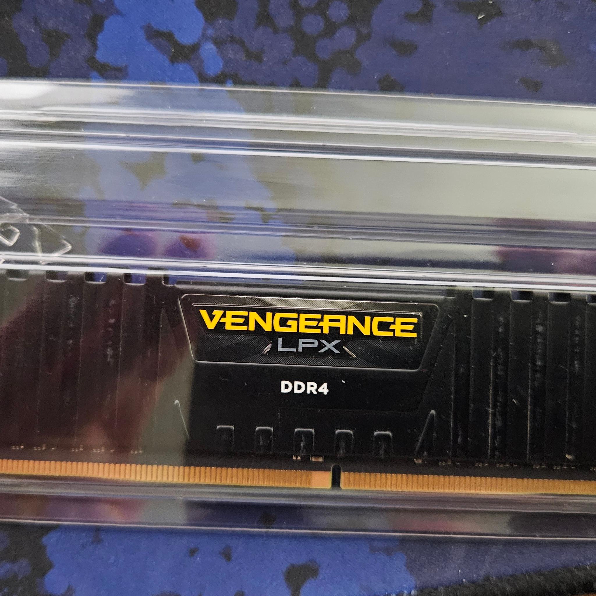 Corsair Vengeance LPX 8GB 3200MHz DDR4