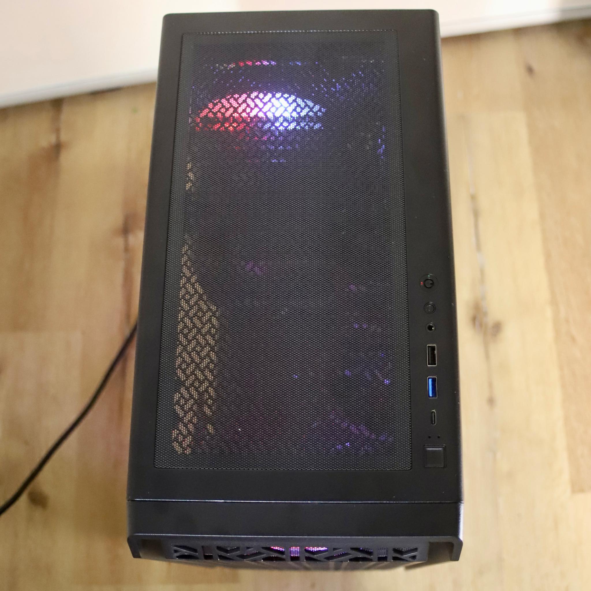 RYZEN 7 2700x, GTX 1070, 32gb Ram ARGB GAMING PC