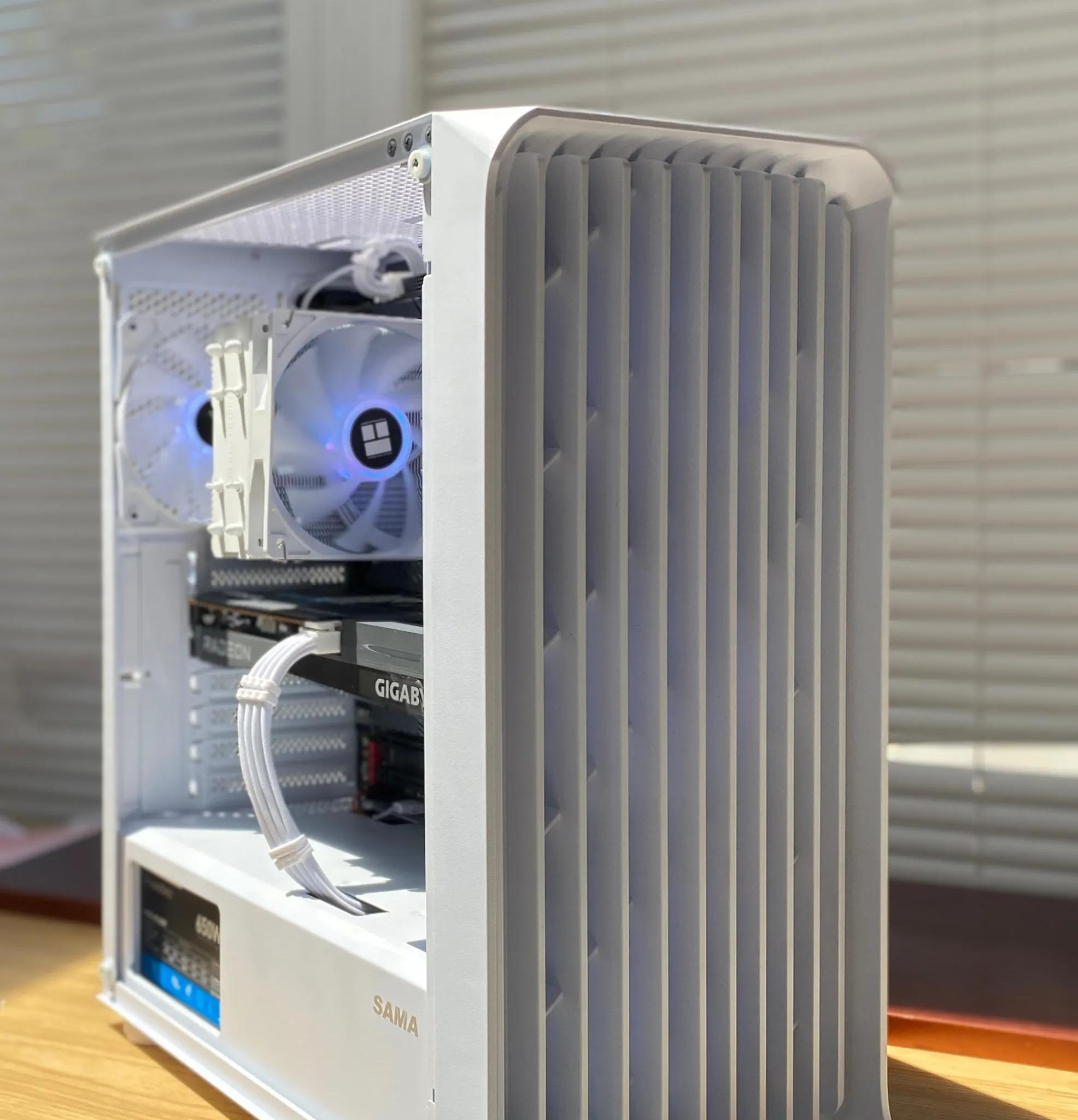 ⚪🔵DAYBREAK🔵⚪1080P Gaming and Streaming PC | AMD RX 6600, Intel Core i5, 16GB RAM, 512 NVME, 1TB SSD