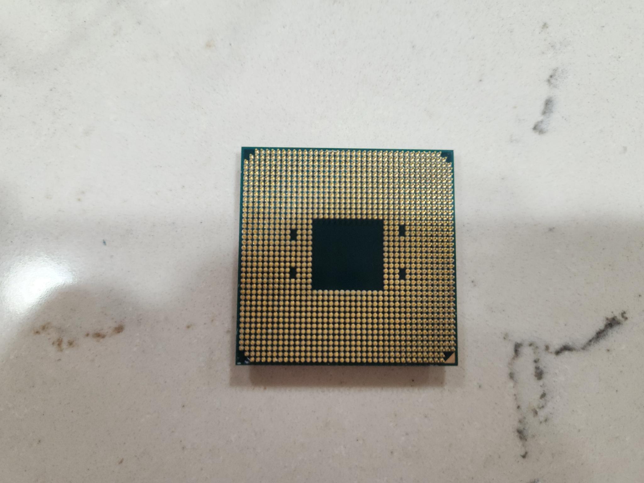 AMD Ryzen 9 3900x NO BOX NO COOLER