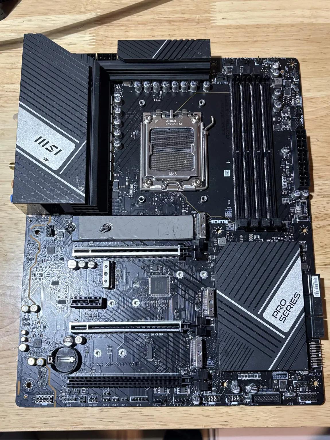 FP/NW MSI PRO X670-P WIFI