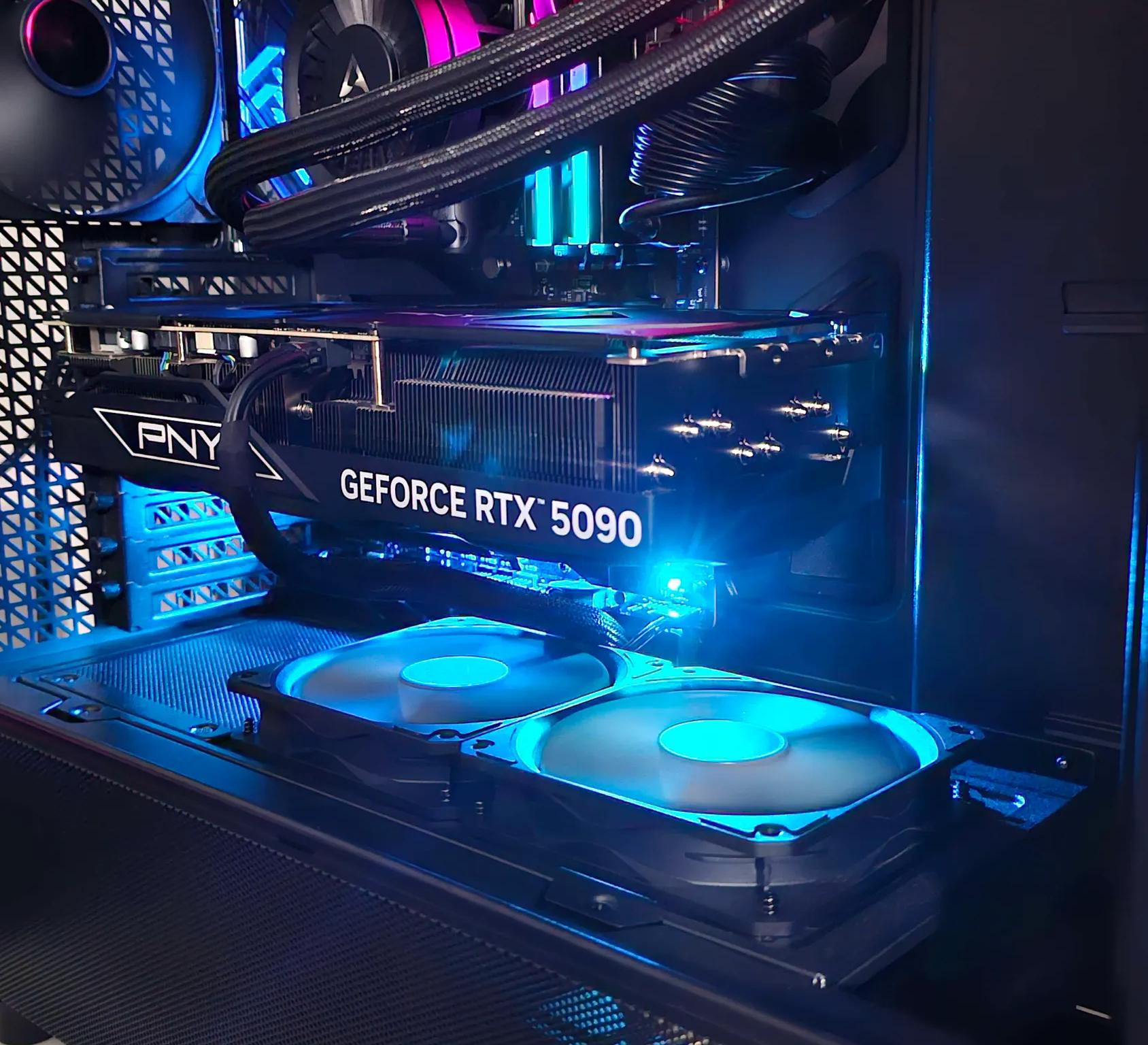 RTX 5090 - 9950X3D GAMING SYSTEM!!!