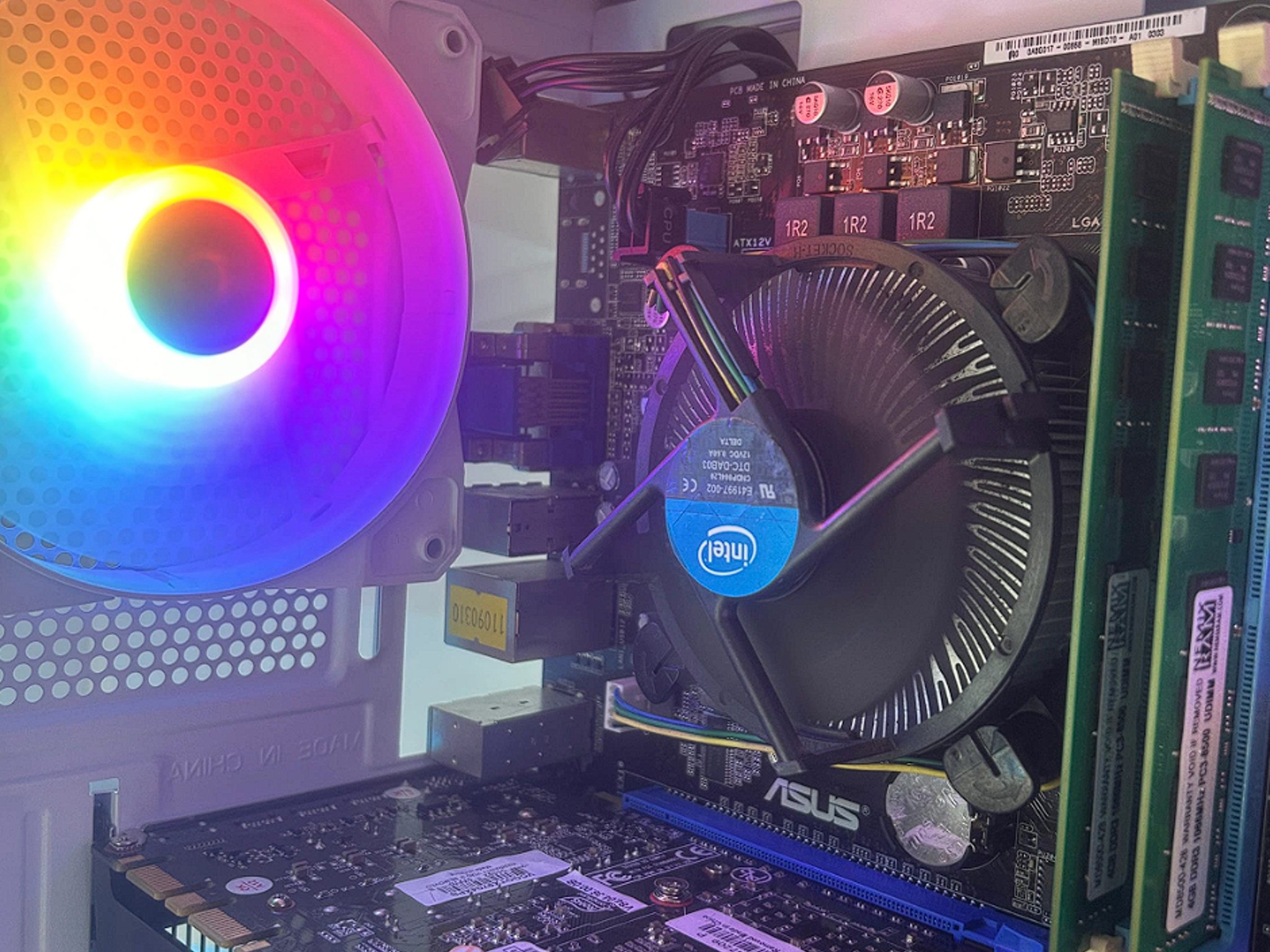 🥶🧊//ICEBERG// - Ryzen 5 1500X, GTX 1660 Super, 16GB, 1TB SSD🥶🧊