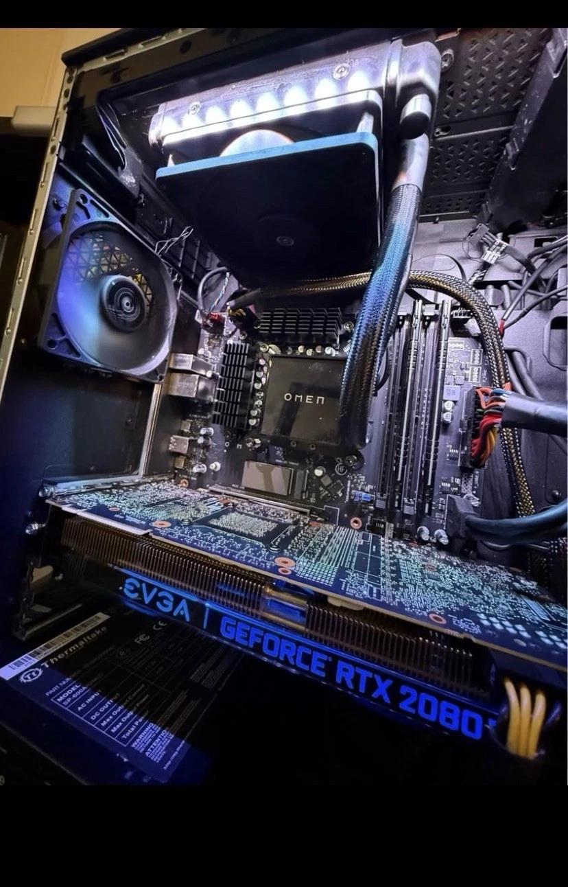 Omen 30L Gaming PC| Ryzen 5| 2080Ti 11GB| 16GB| WIN 11