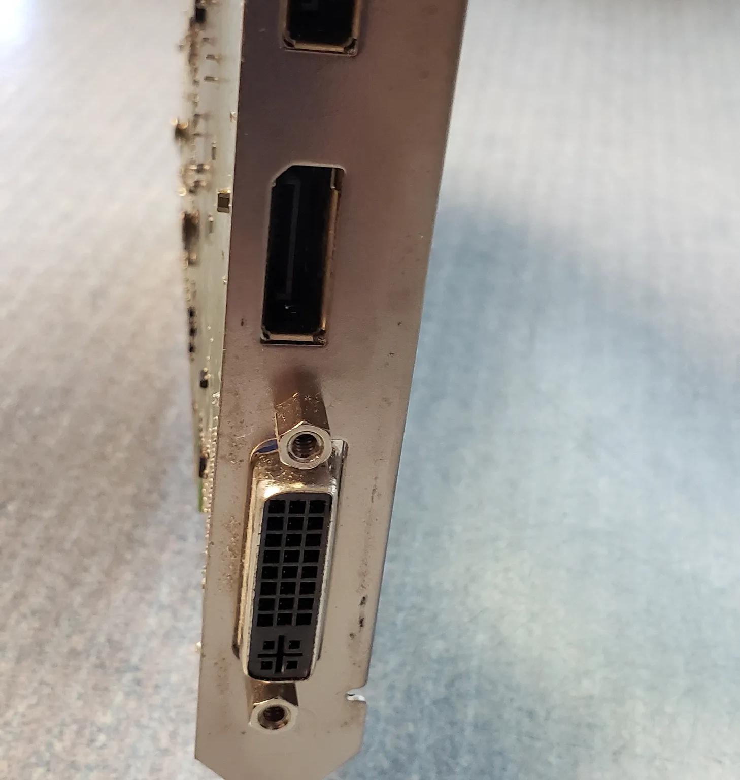AMD R7 450 graphics card with 4gb memory.