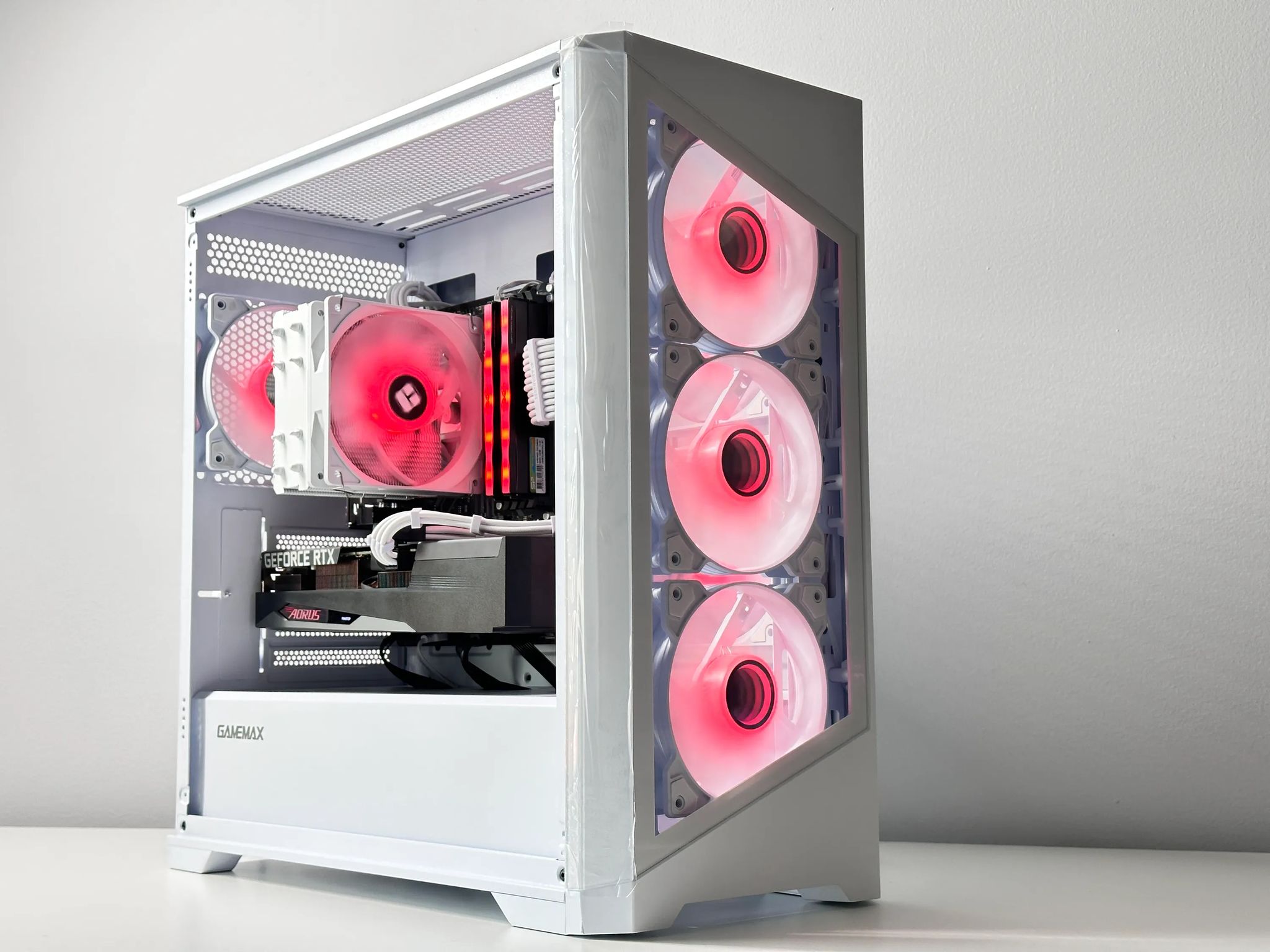 🧊Iceberg🧊Nvidia RTX 3060 Ti 8GB🌨️AMD Ryzen 5 5600X 6Core🌨️32GB DDR4🌨️ 1TB SSD NVME