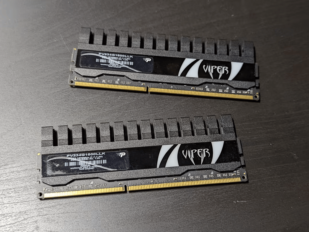 Patriot Viper 4GB (2 x 2GB) DDR3-1600 CL7 Memory