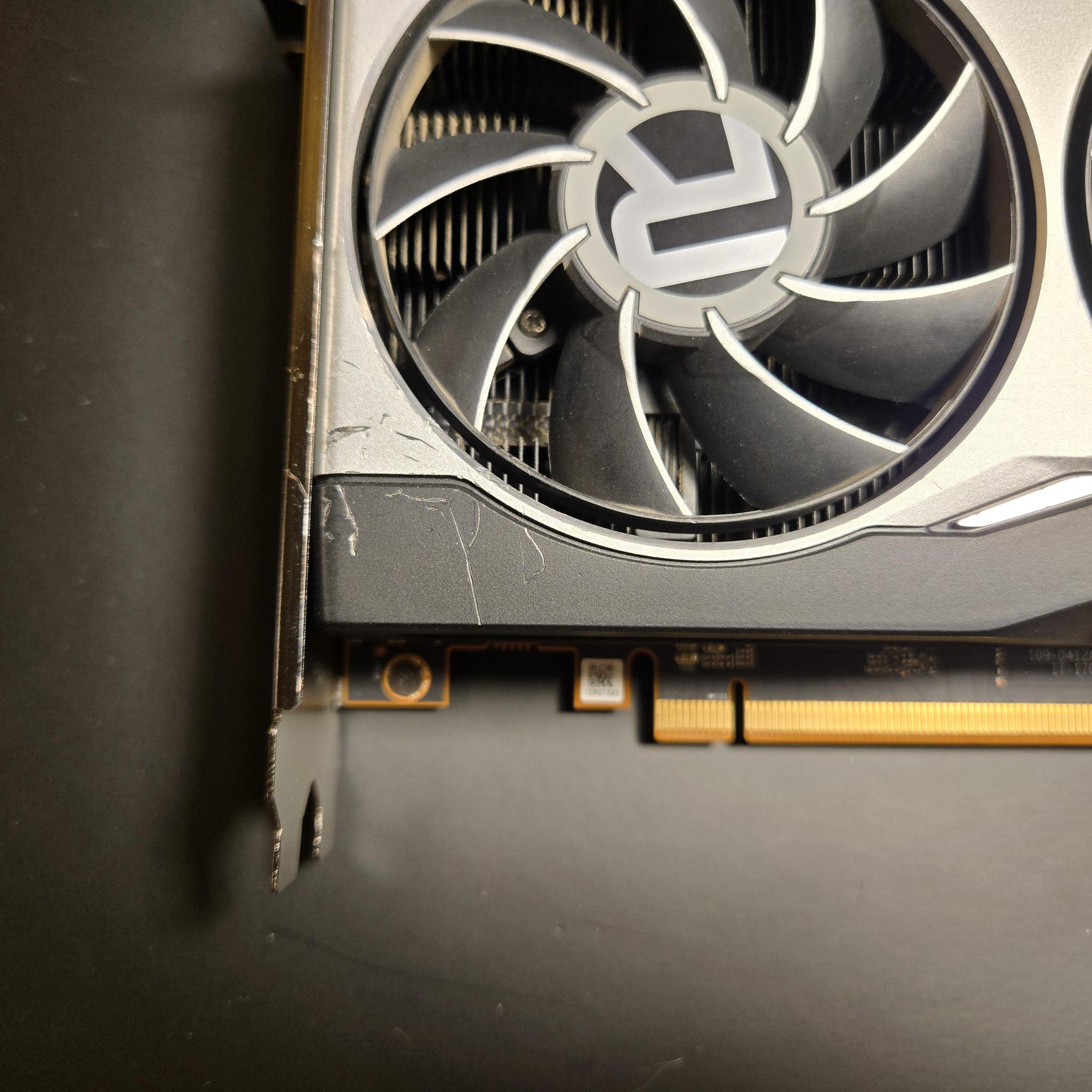 AMD "MBA" / Reference RX 6800 16GB