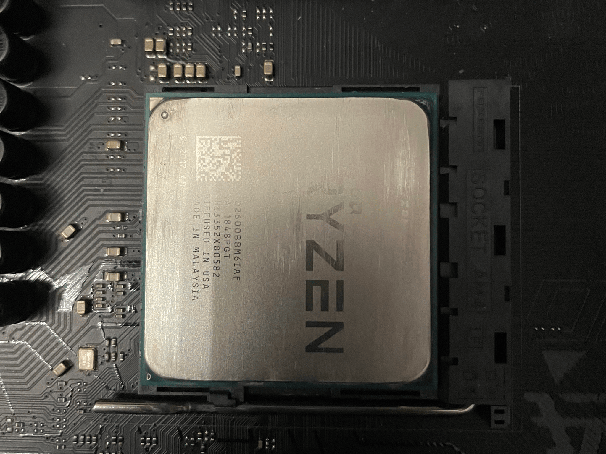 Used Ryzen 5 2600 cpu , ASUS ROG Strix B450-f mobo, and 16gb 3200 Corsair Vengeance LPX ram