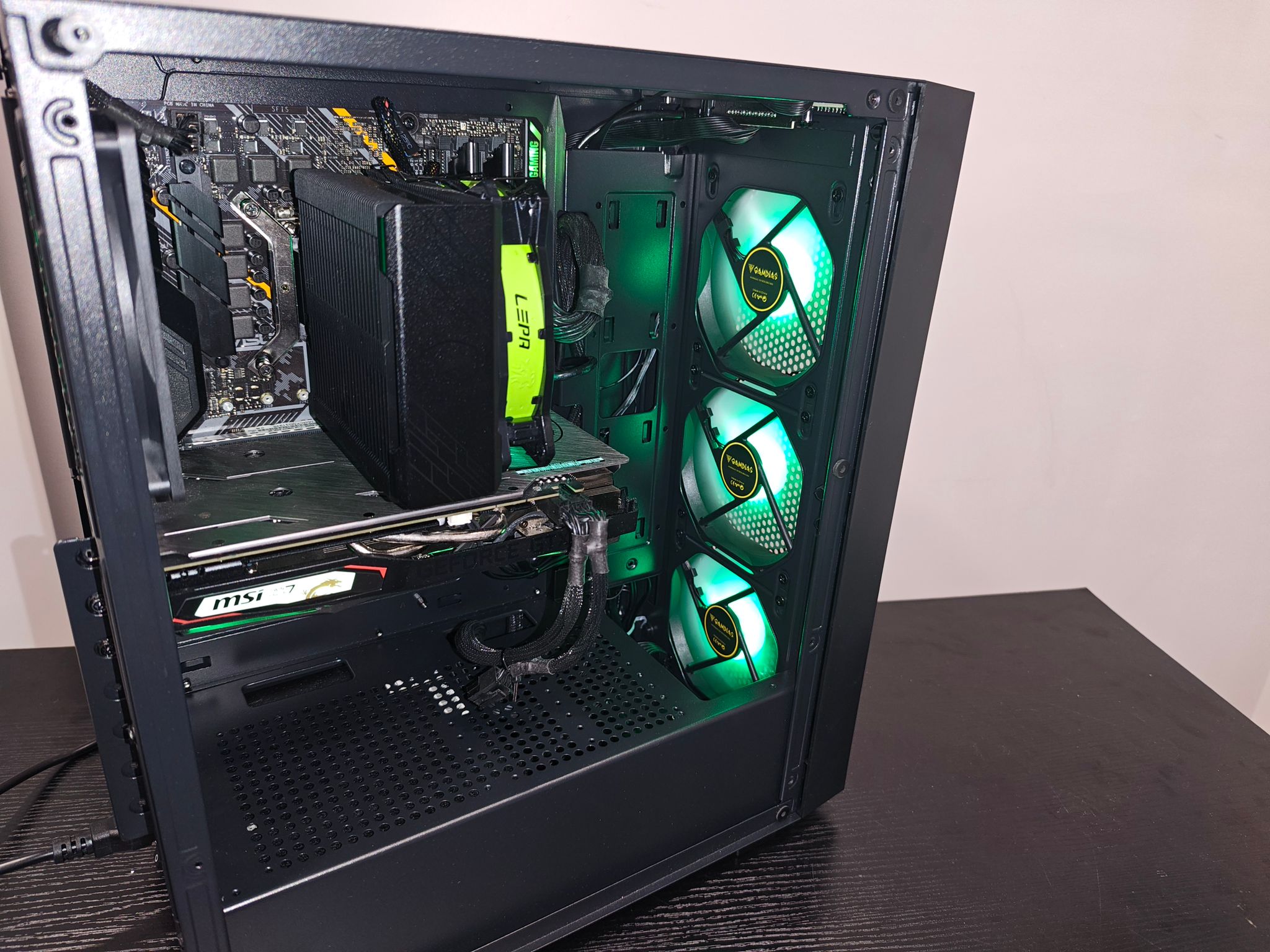 Budget Mid ranged 1080p/ 1440p gaming pc!