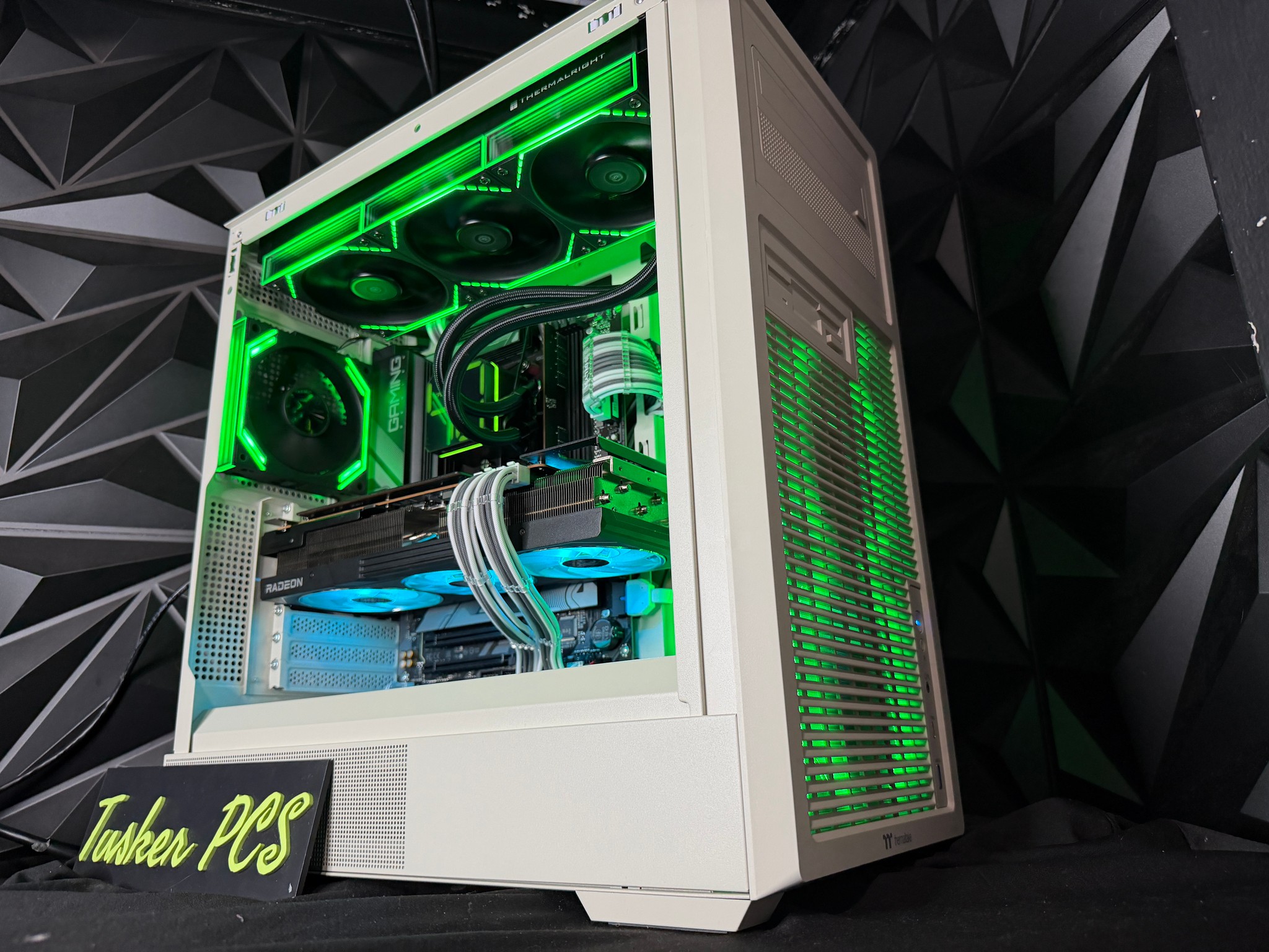 💀🕹️ RETRO REAPER 79 🕹️💀 Ryzen 9 7900X| RX 7900XT 20GB| 4.5 TB NVMe| 32 GB DDR5| 850W Gold PSU