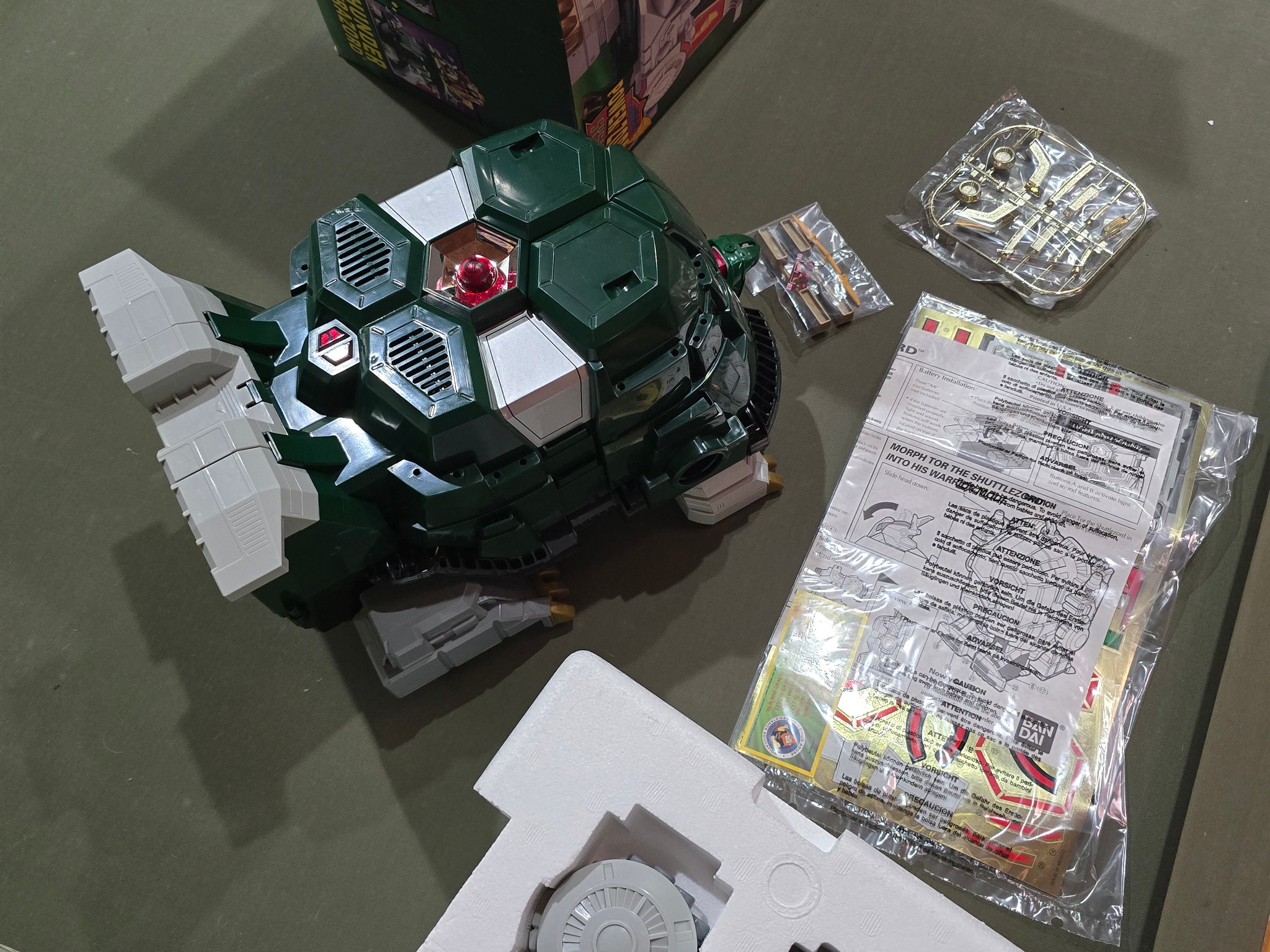 Vintage 1994 Bandai Mighty Morphin Power Rangers Tor The Shuttle Zord new open box