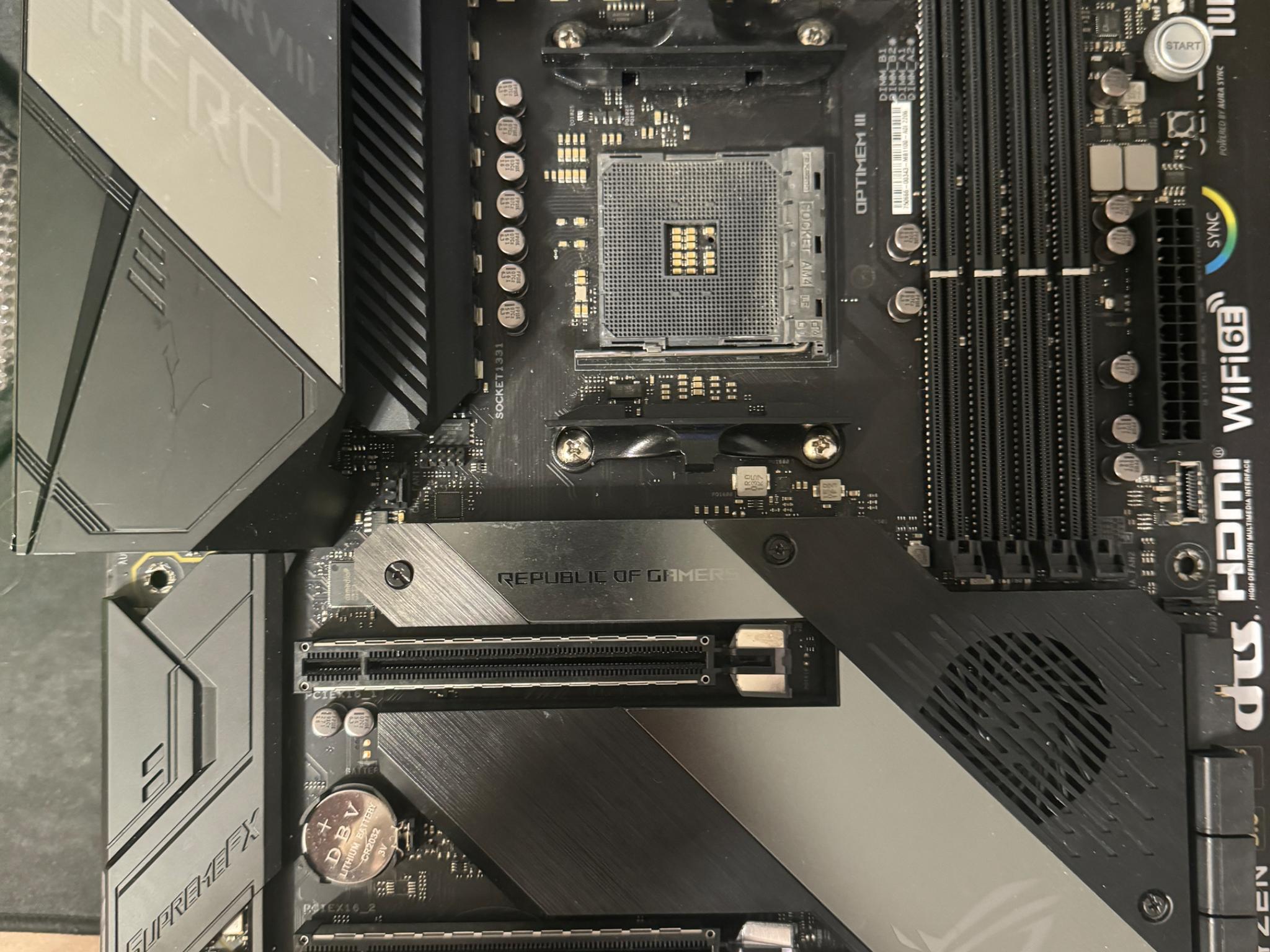 X570 ASUS Crosshair VIII Hero (Non Wifi)