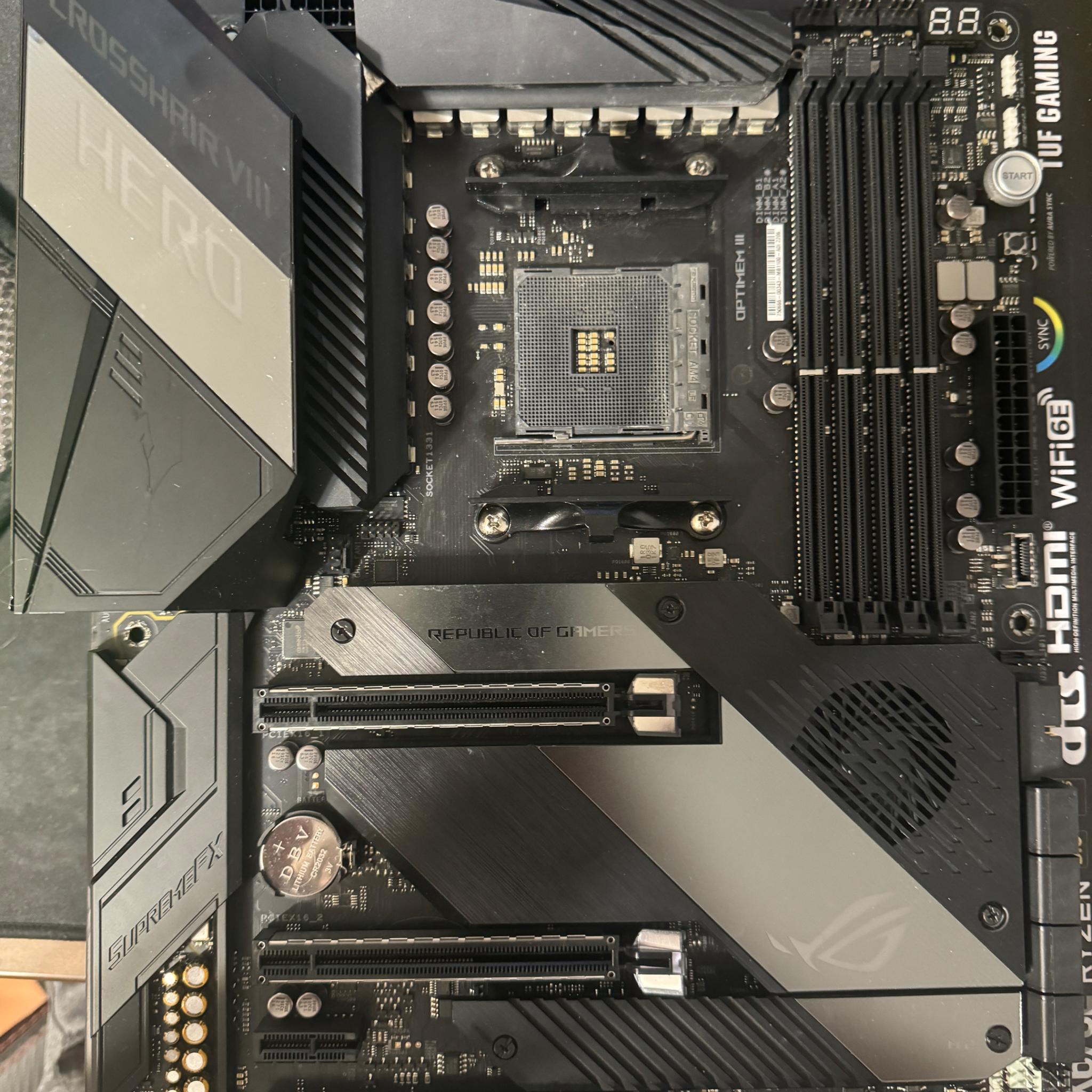 X570 ASUS Crosshair VIII Hero (Non Wifi)