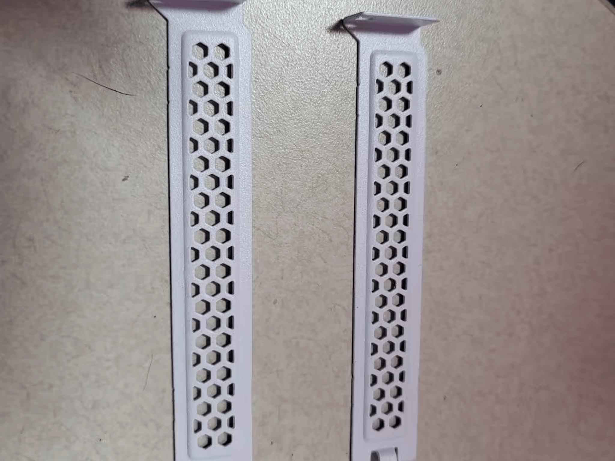 Custom Bundle | Lian Li O11 Air White PCIe Covers + Fans + Tees