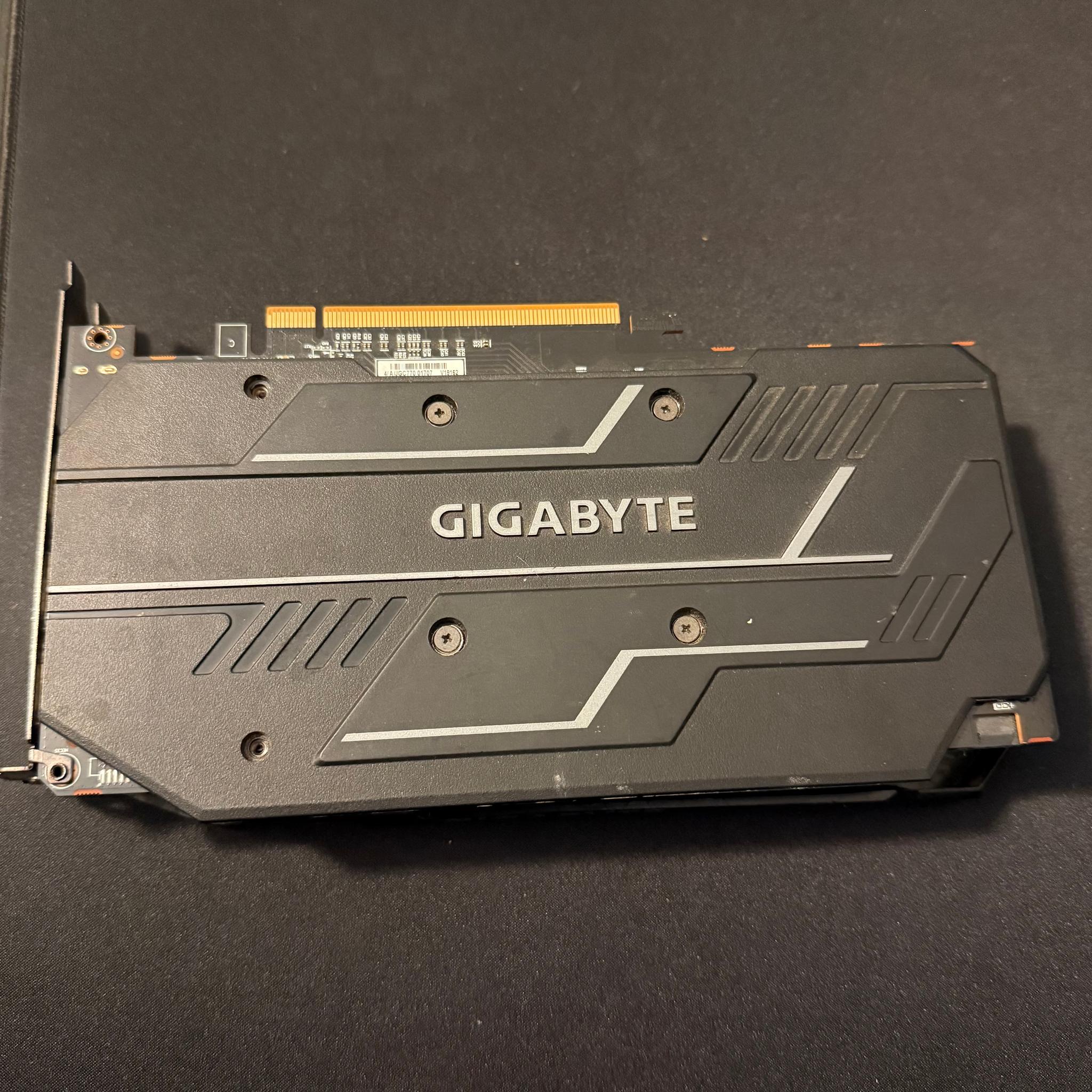 GIGABYTE GAMING OC Radeon RX 5500 XT