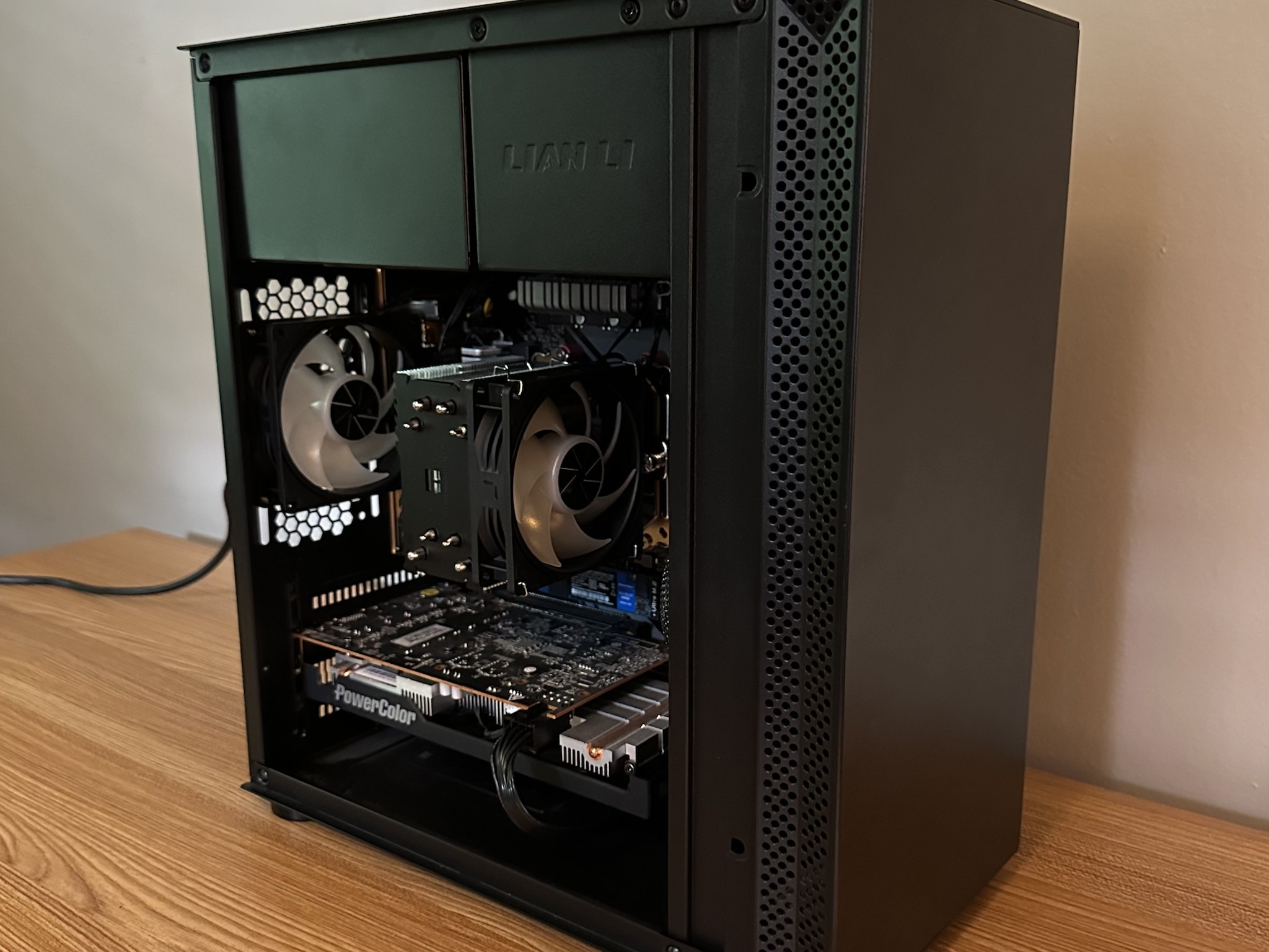 Budget 1080p Gaming PC Ryzen 5 RX 5500XT 16GB RAM 500GB NVMe SSD WiFi Lian Li Easy Upgrade Path