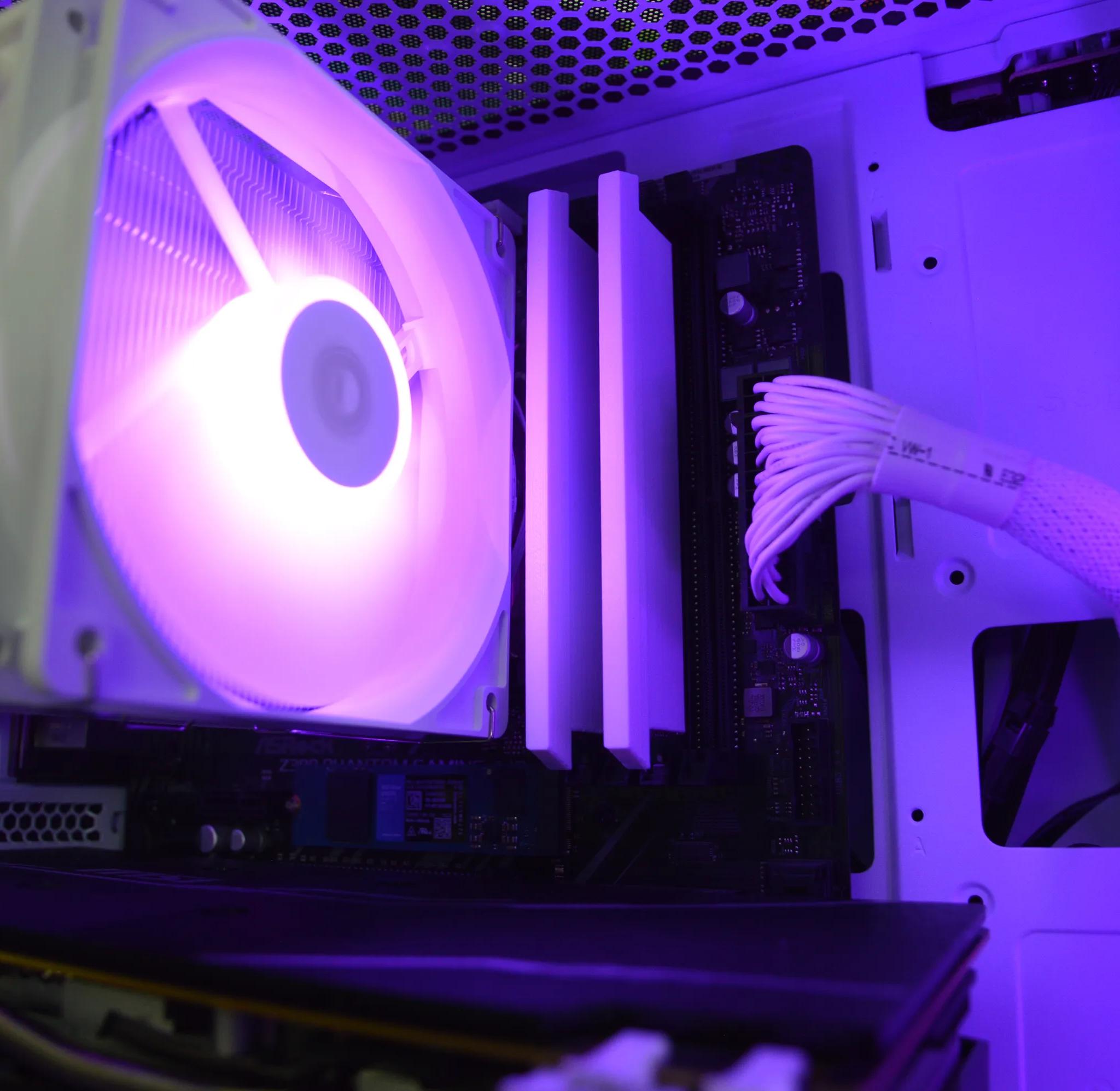 🔮☁️| RTX 2070 SUPER 8GB | INTEL i7-9700K | 16GB DDR4 RAM | 1TB NVME SSD | Plasma Cloud |