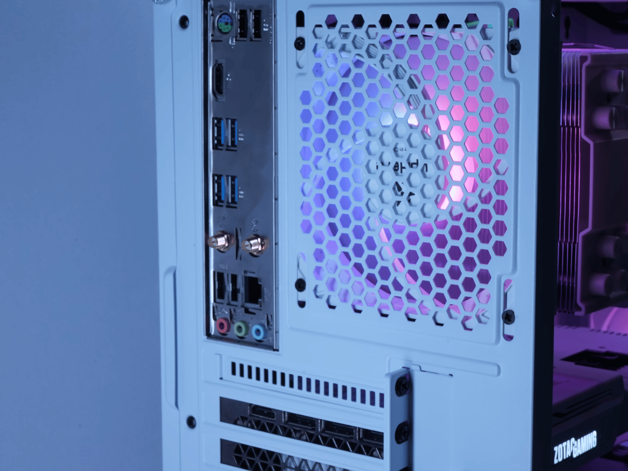 RTX 3060 | Ryzen 5 5600G | 16GB Ram | Gaming PC White