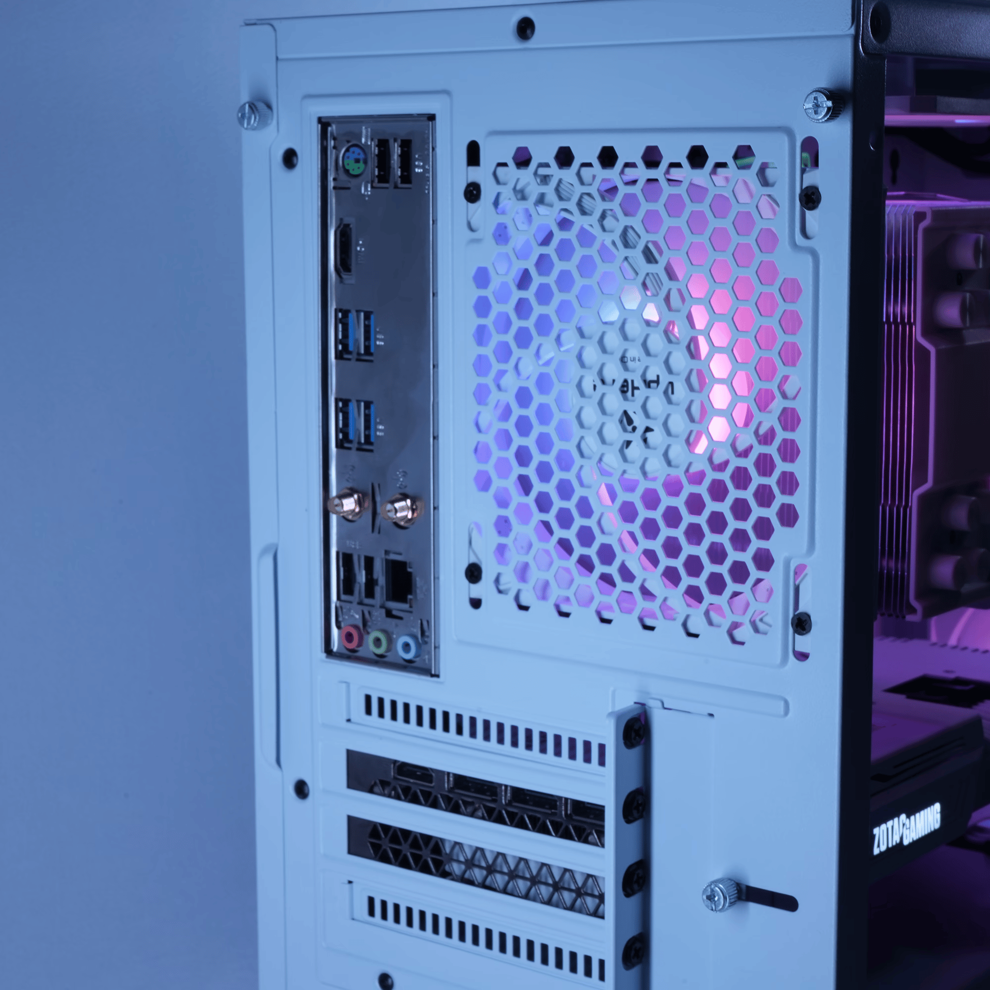 RTX 3060 | Ryzen 5 5600G | 16GB Ram | Gaming PC White