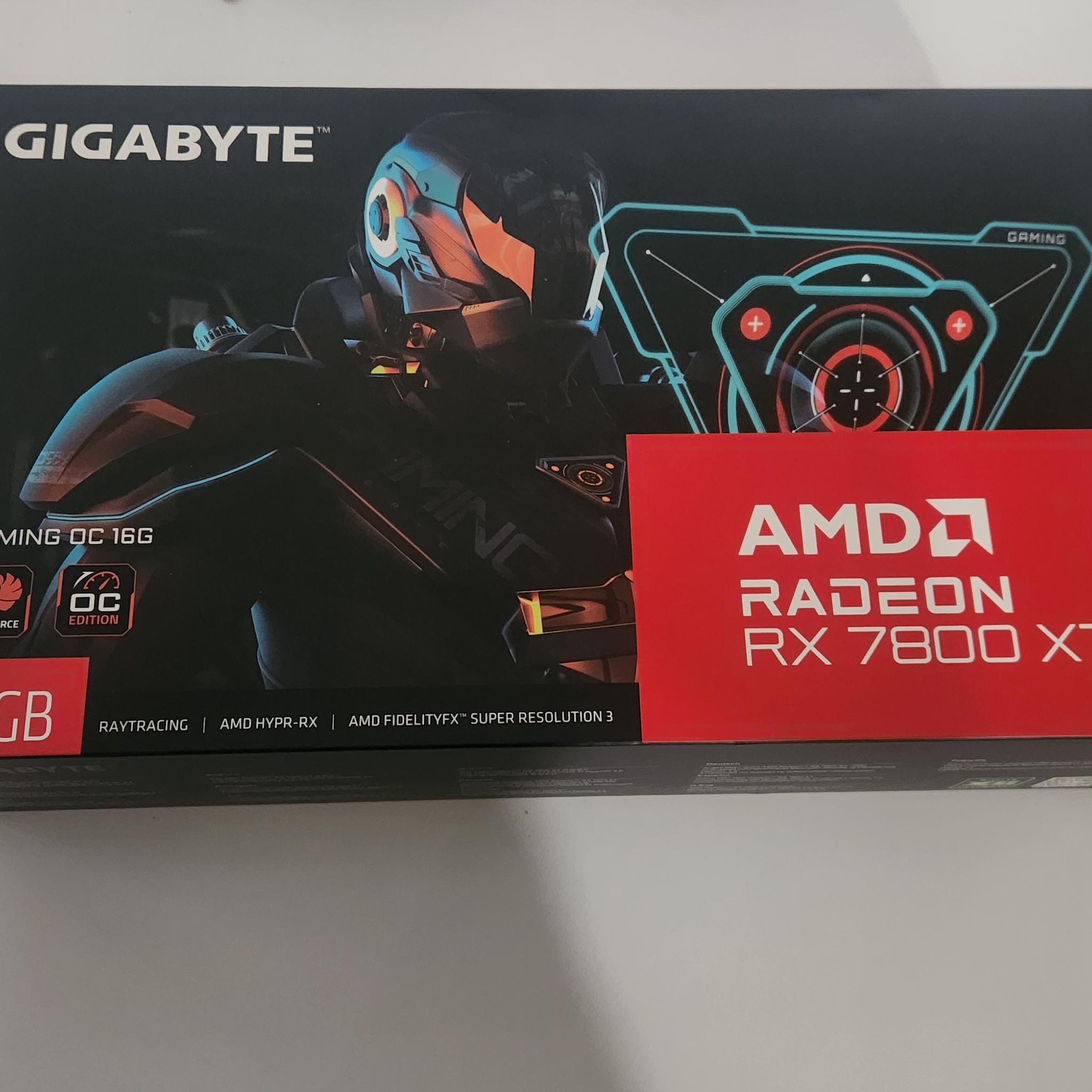 Radeon RX 7800xt GIGABYTE GAMING OC 16gb VRAM + CABLE EXTENSIONS