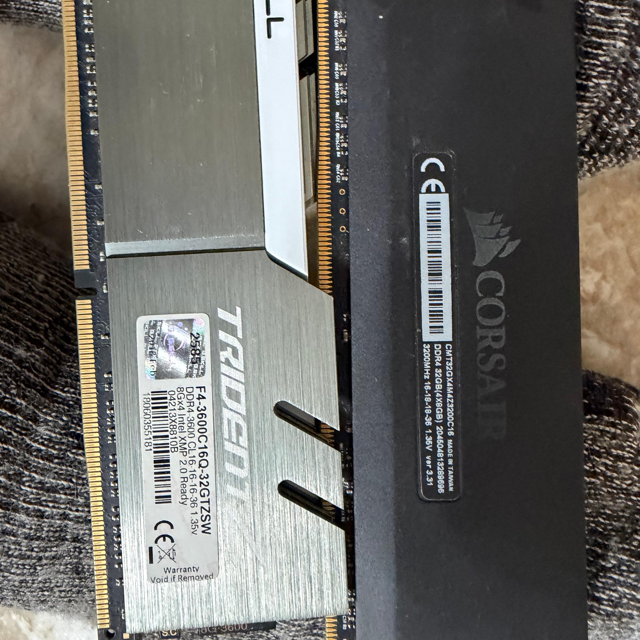 Mismatched 16gb DDR4 I legally and discretely procured from the Las Vegas sphere
