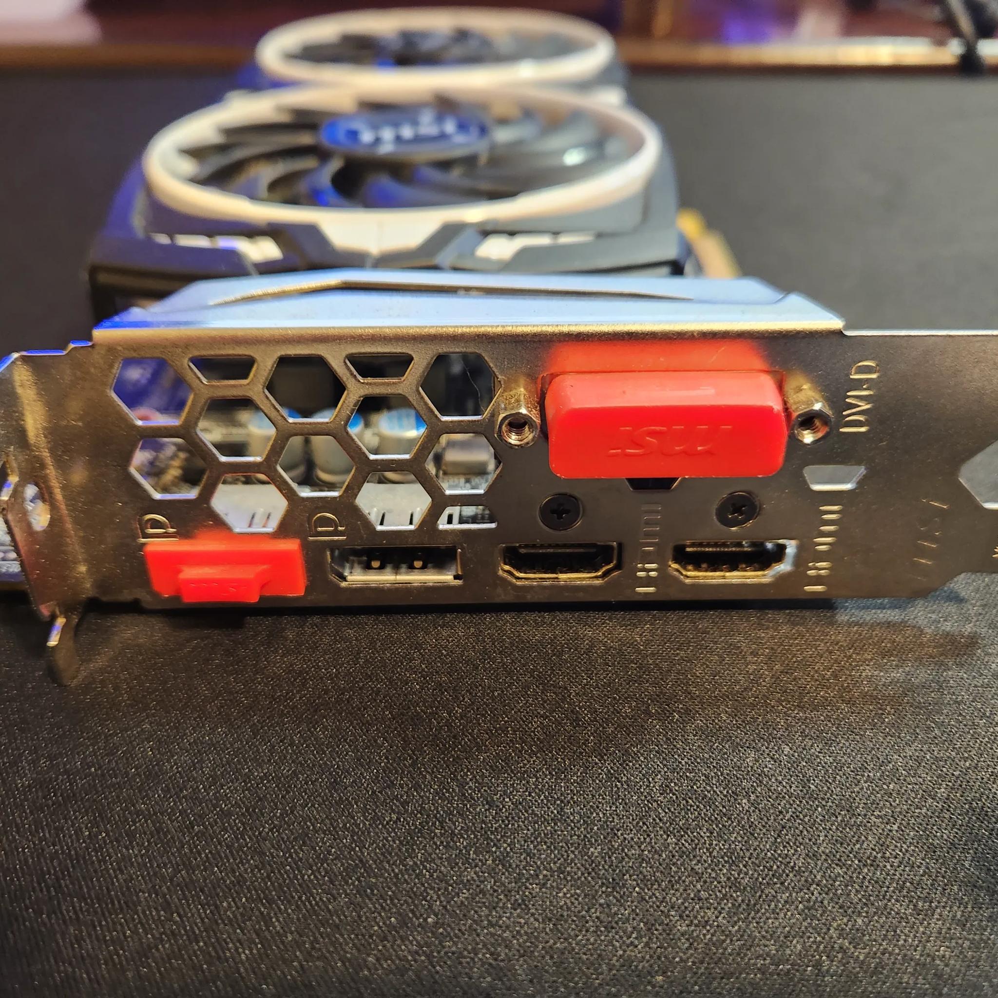 MSI Radeon RX 580 ARMOR 4GB OC | Very Clean