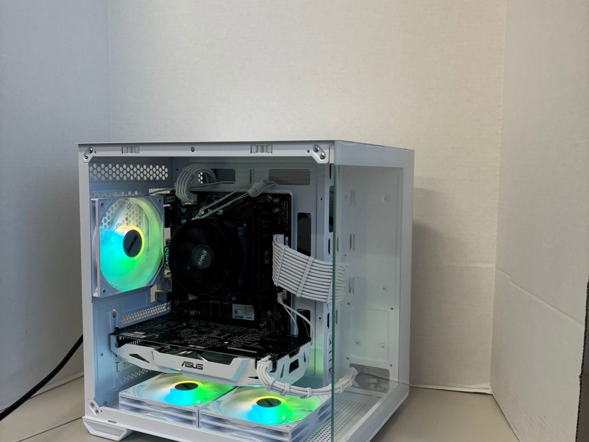 ⚪️ All-White 1080p Gaming PC | GTX 1060 6GB + Ryzen 5 1600 | 16GB RAM | Clean & Smooth Performance