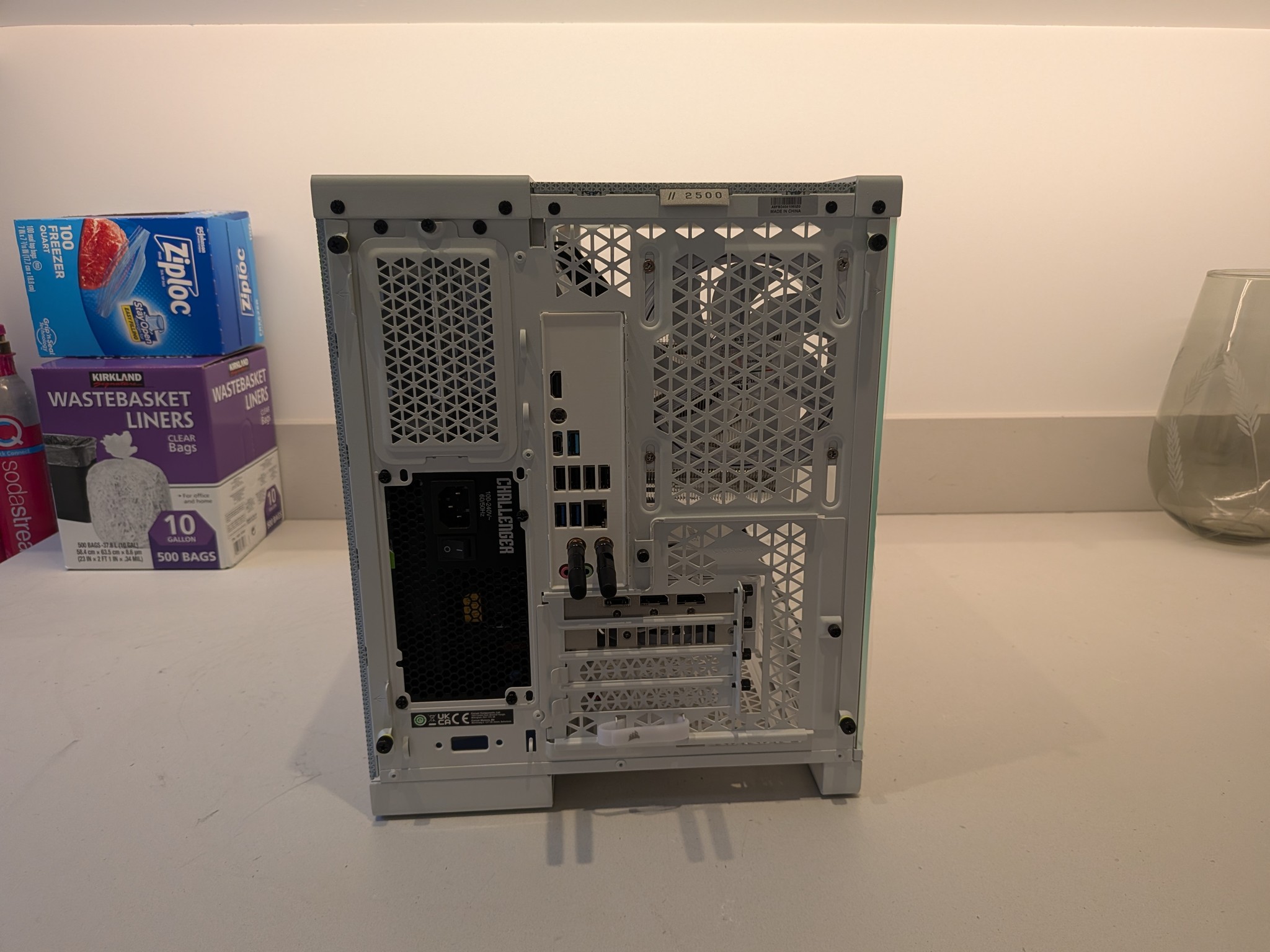 1440p Snowball - RX 9060 XT 16GB, Ryzen 5 7600, 32 GB DDR5, 2 TB Gen 4, RGB