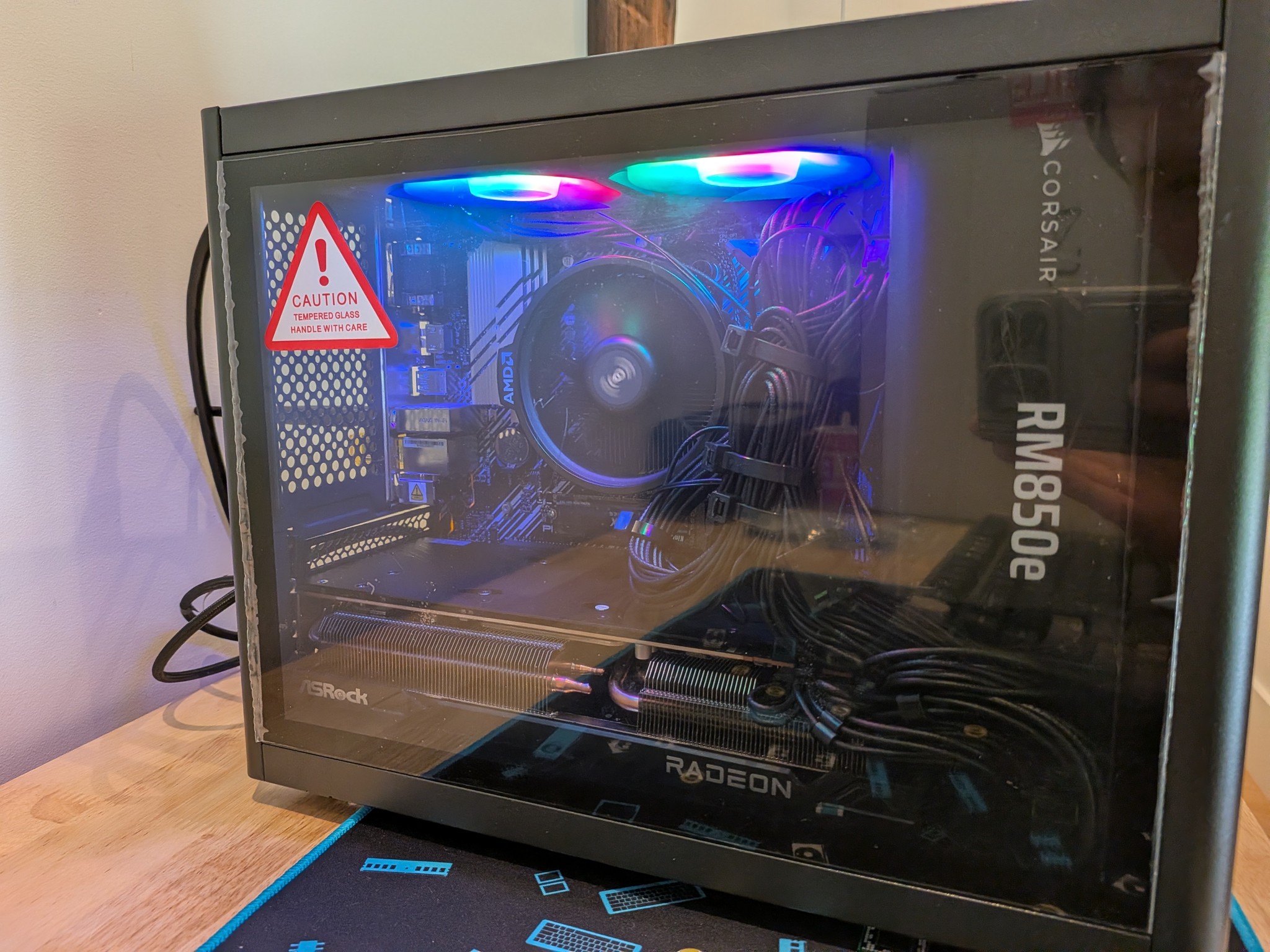 1440p Dream Machine - RX 7700 XT, Ryzen 5 5600X, 32 GB DDR4 RAM, 1TB SSD, SteamOS