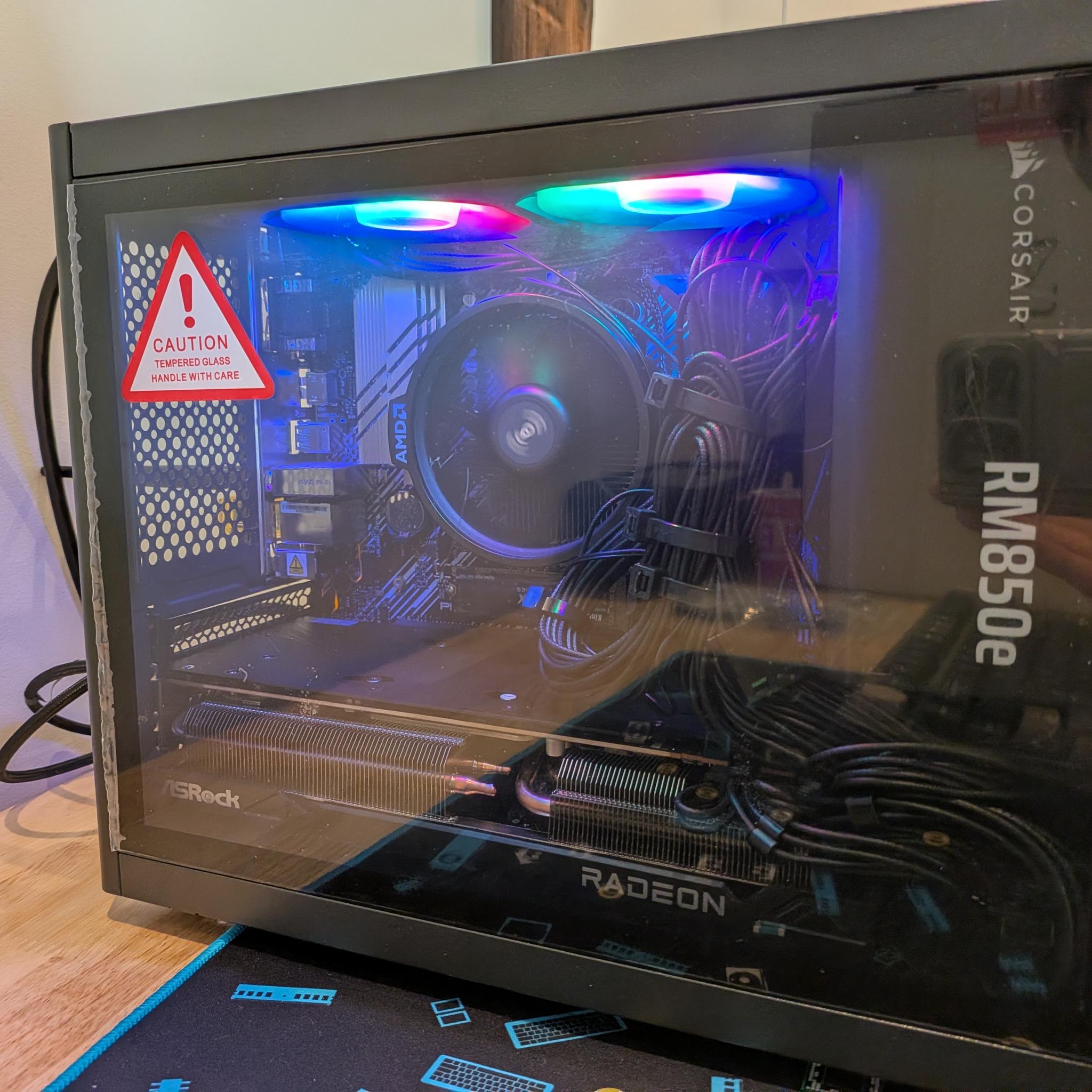 1440p Dream Machine - RX 7700 XT, Ryzen 5 5600X, 32 GB DDR4 RAM, 1TB SSD, SteamOS