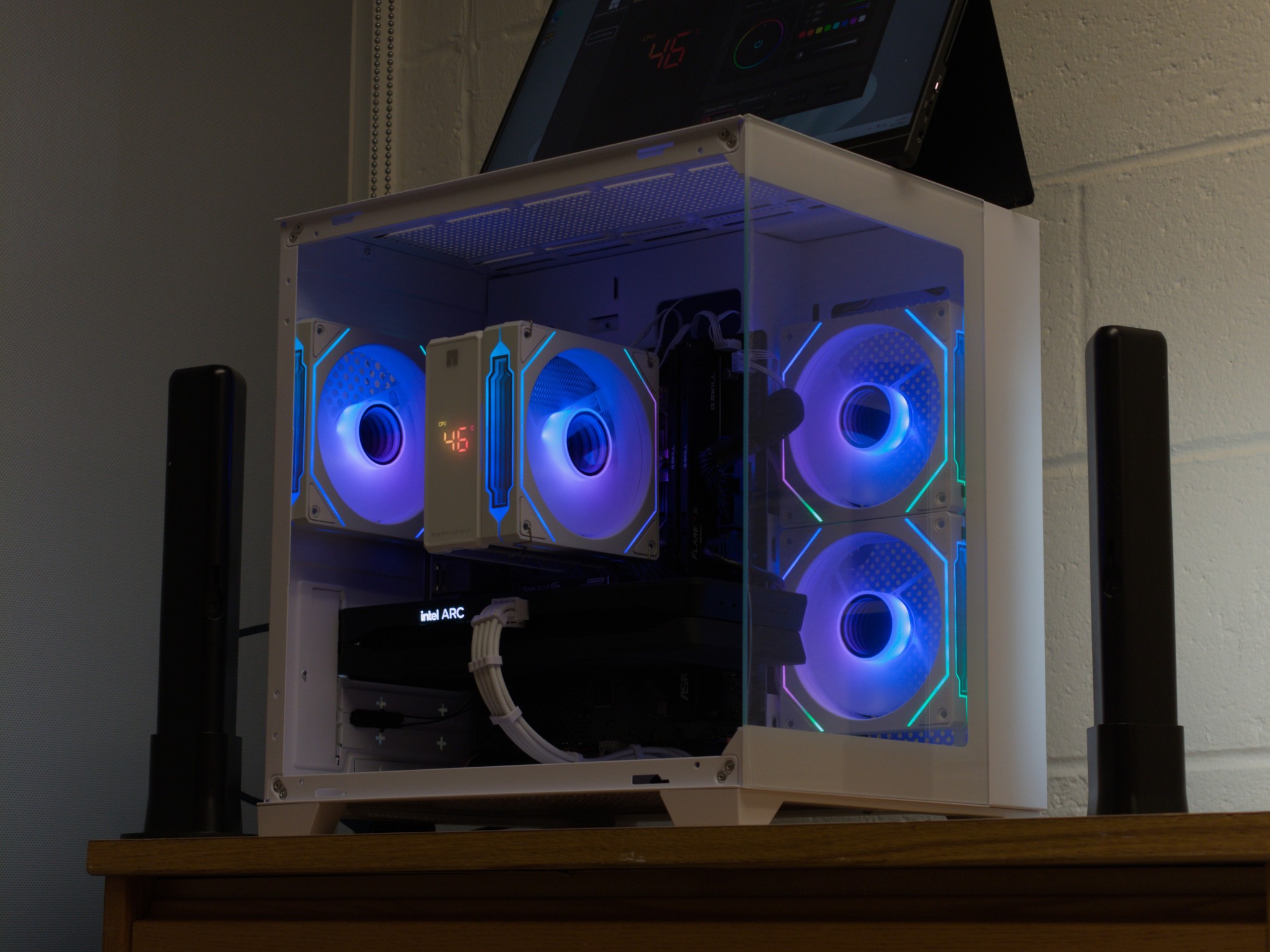 Arc B580 12GB, Ryzen 8400F, 32GB DDR5, 1TB NVMe | Custom 1080P/1440P Gaming PC