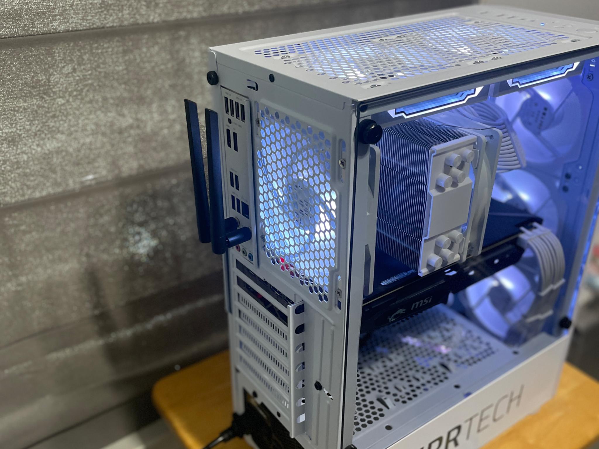 🧊Echo Ice🧊 “Great for a beginner PC gamer”