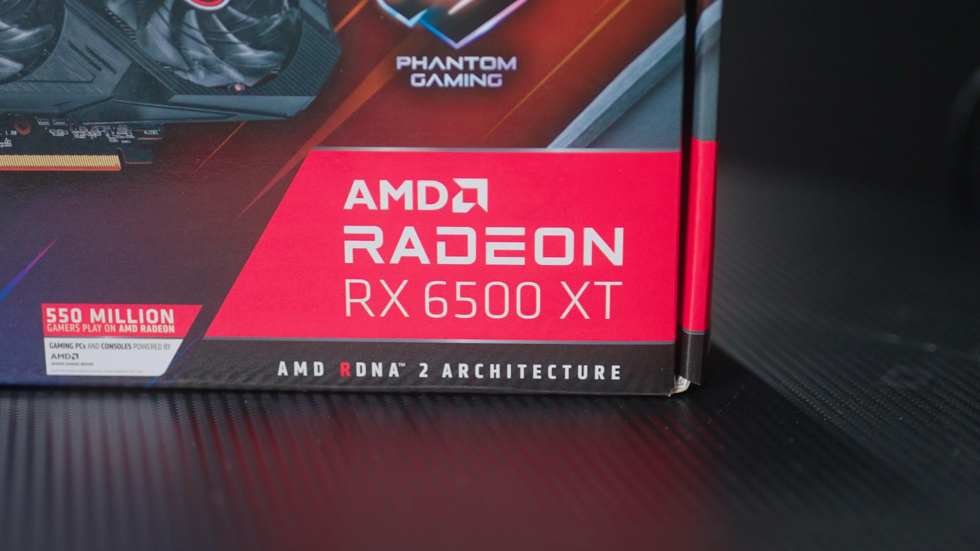 AMD Radeon RX 6500 XT Phantom Gaming