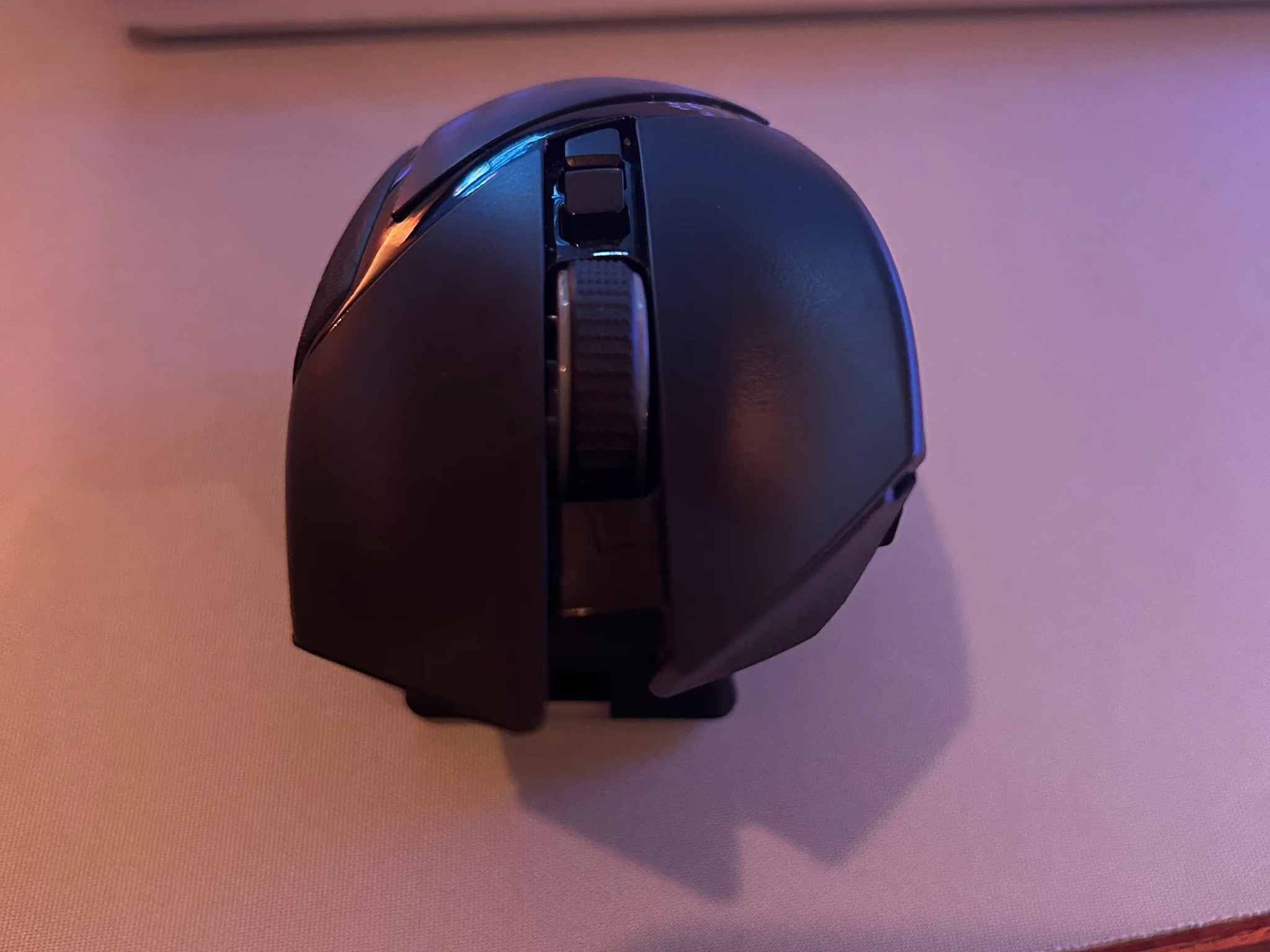 Razer Viper Ultimate Hyperspeed Wireless Gaming Mouse & RGB Charging Dock