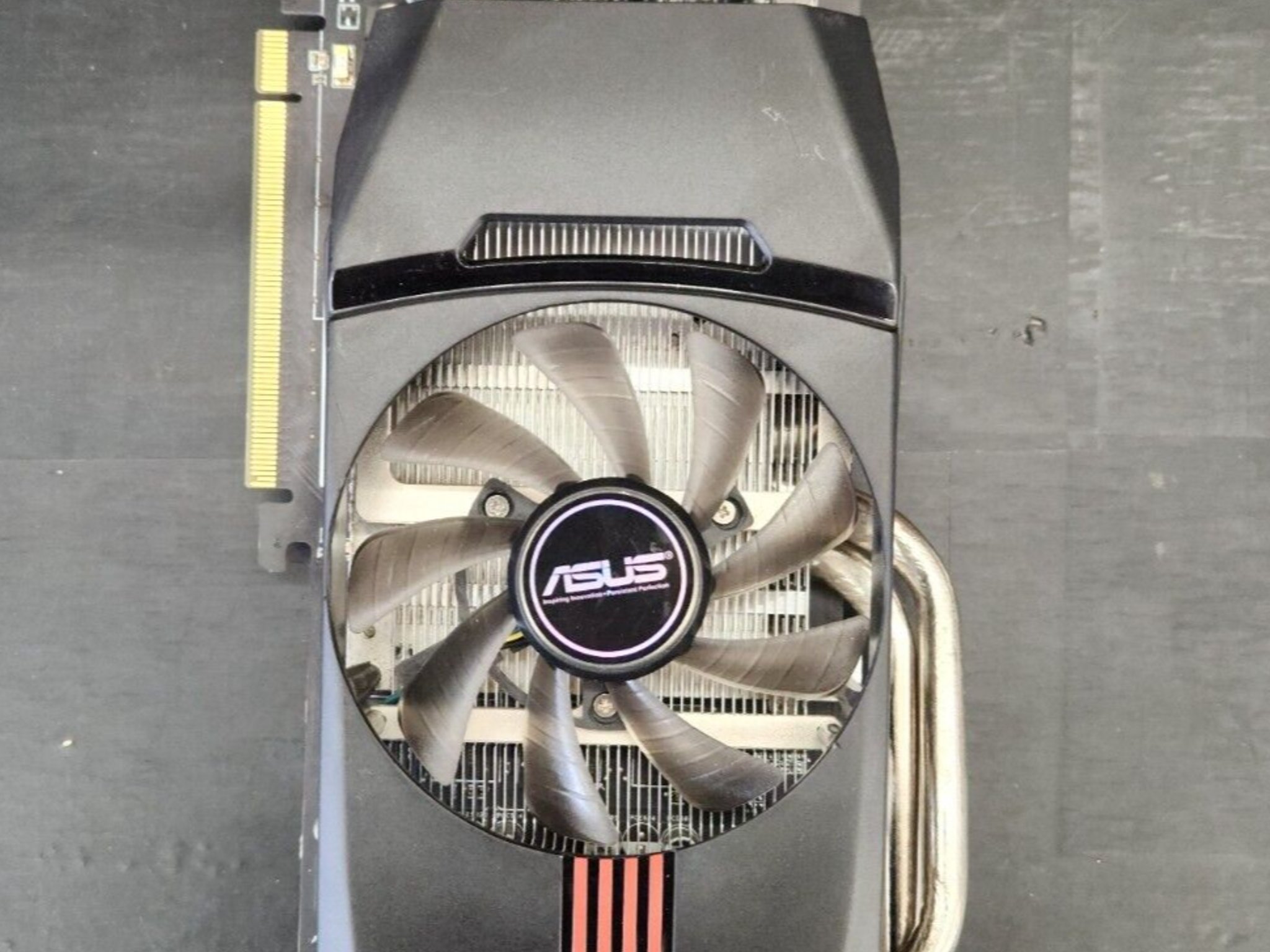 Asus Radeon HD 6870 1GB GDDR5 Graphics Card - DVI, DisplayPort
