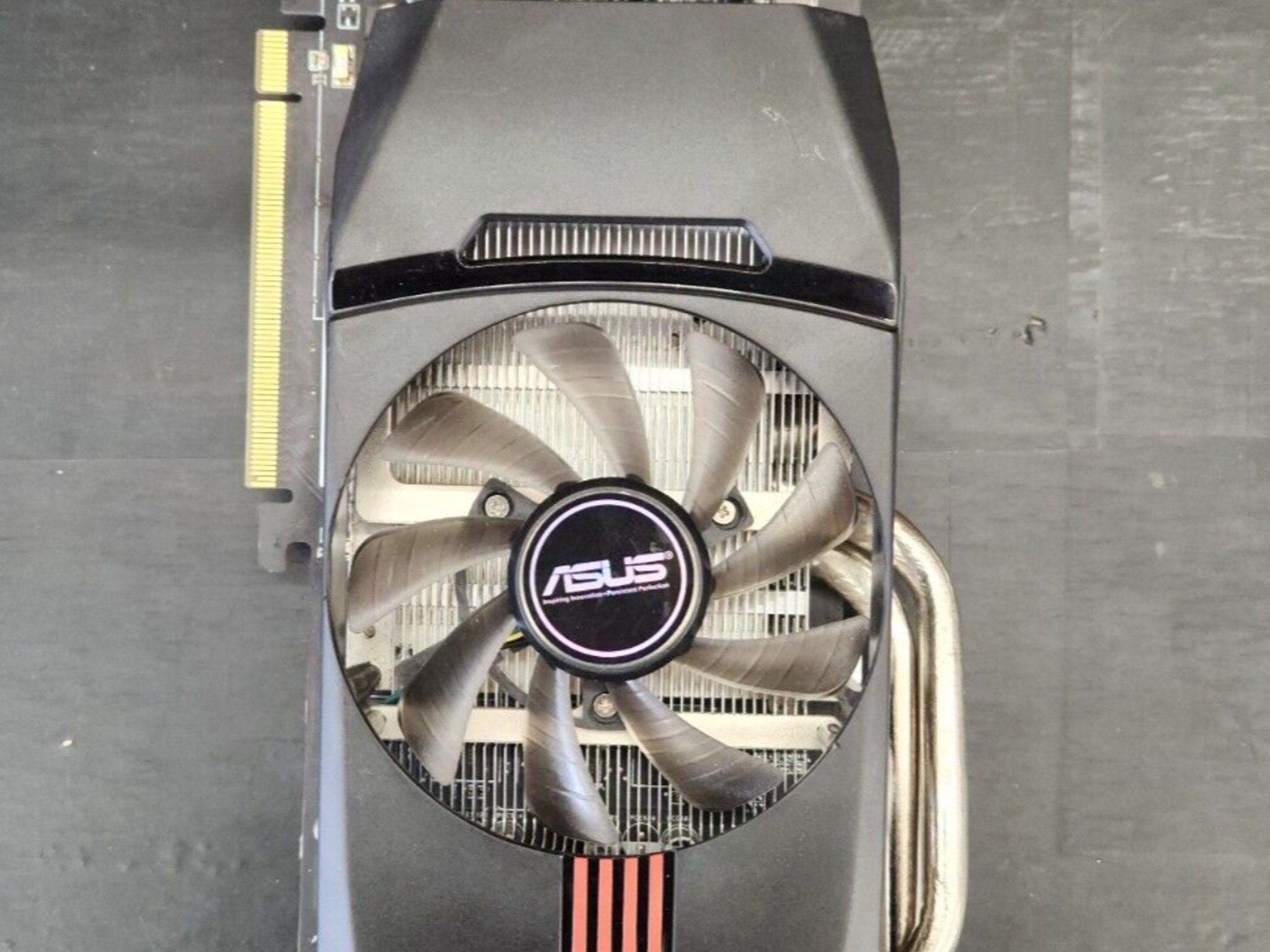 Asus Radeon HD 6870 1GB GDDR5 Graphics Card - DVI, DisplayPort