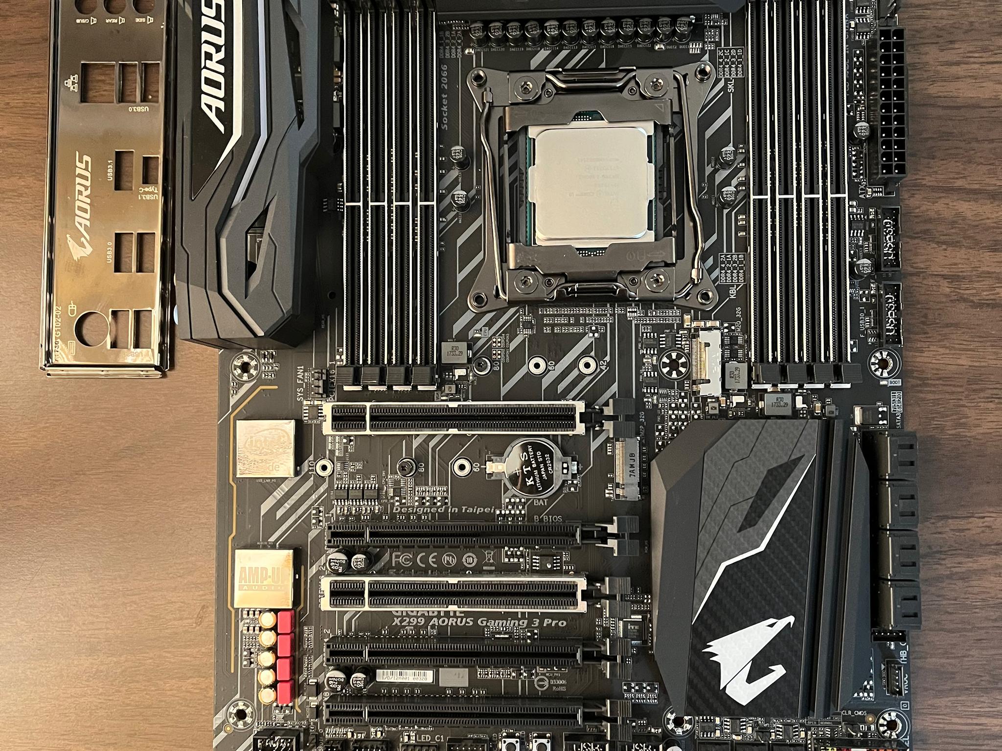 I9-7940X | X299 AORUS Gaming 3 Pro | 14-Core i9 CPU | MB Updated To Latest BIOS | With I/O Shield