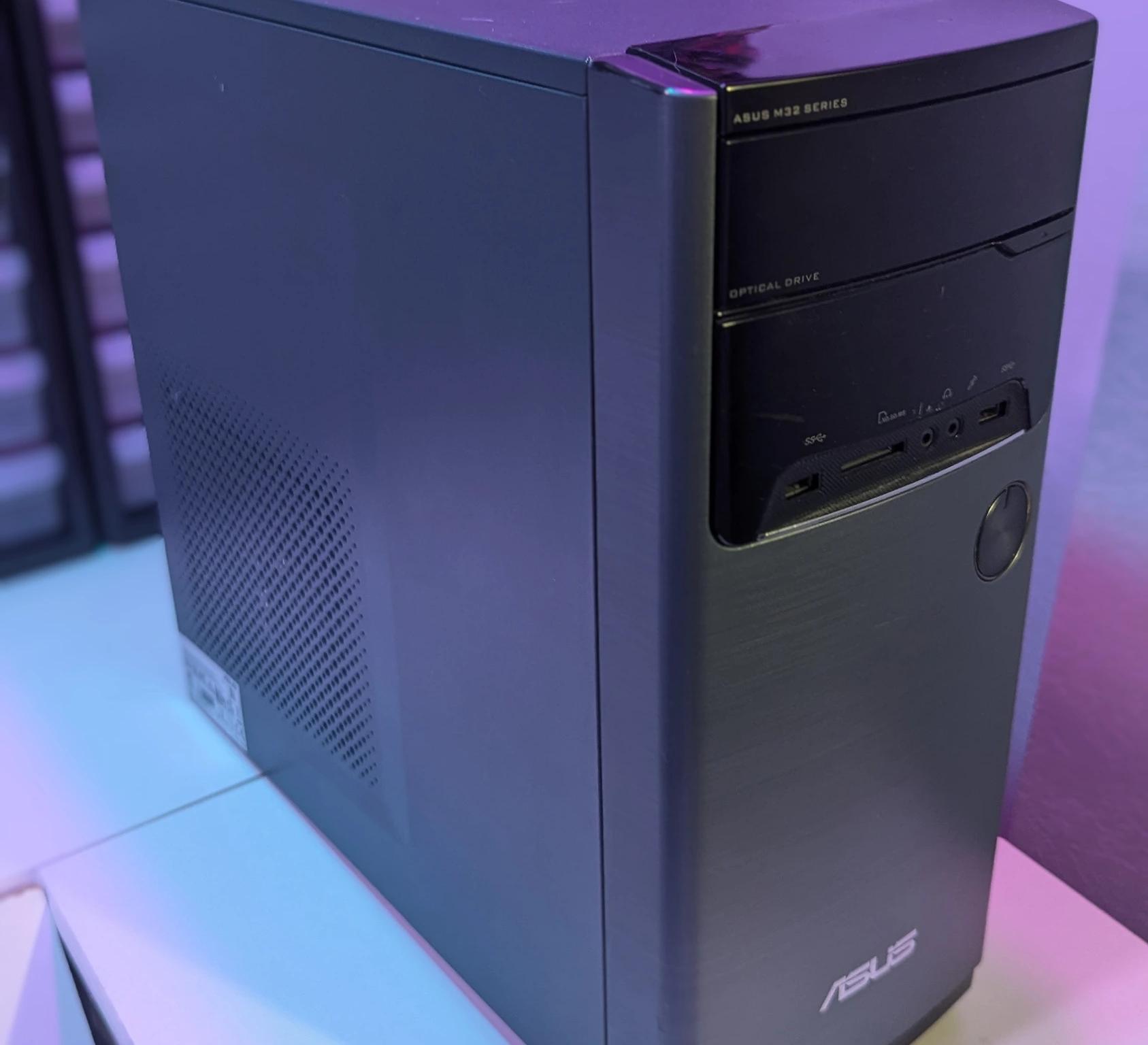 ASUS M32CD Series | Intel i5 6400 | MSI GTX GeForce 1060 | 16GB DDR4 Corsair | 1TB HDD & 240GB SSD